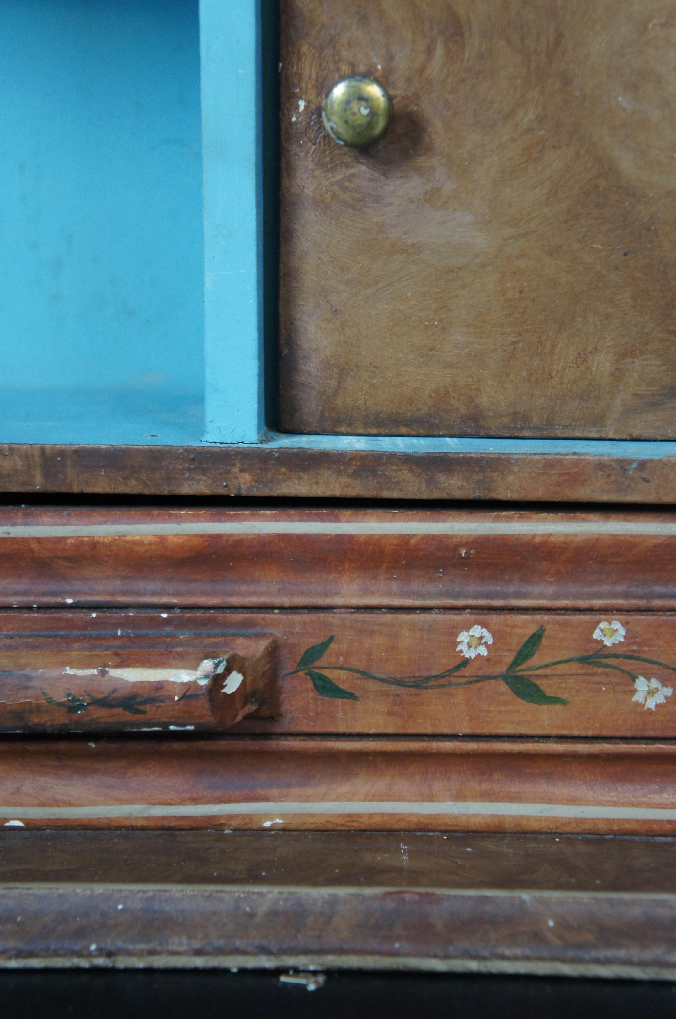 Primitive Antique Folk Art Painted Pine Hanging Medicine Cabinet Cupboard Shelf In Good Condition In Dayton, OH