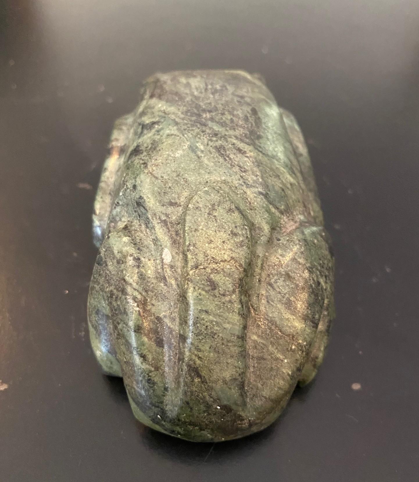 Primitive Antique Native American Indigenous Stone Effigy Creature Sculpture For Sale 1