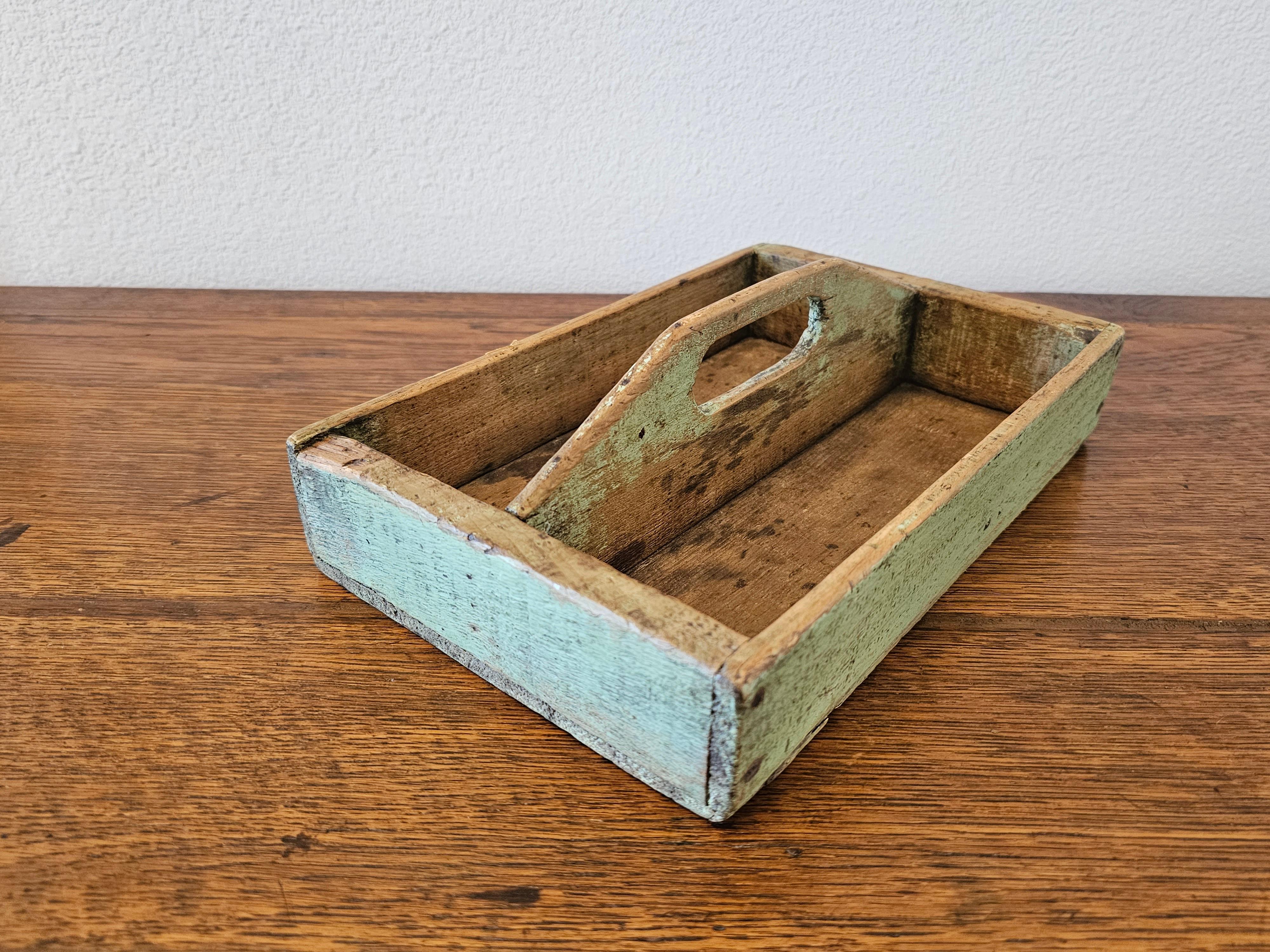 Primitive Antique Painted Wooden Cutlery Caddy Decorative Tray For Sale 1