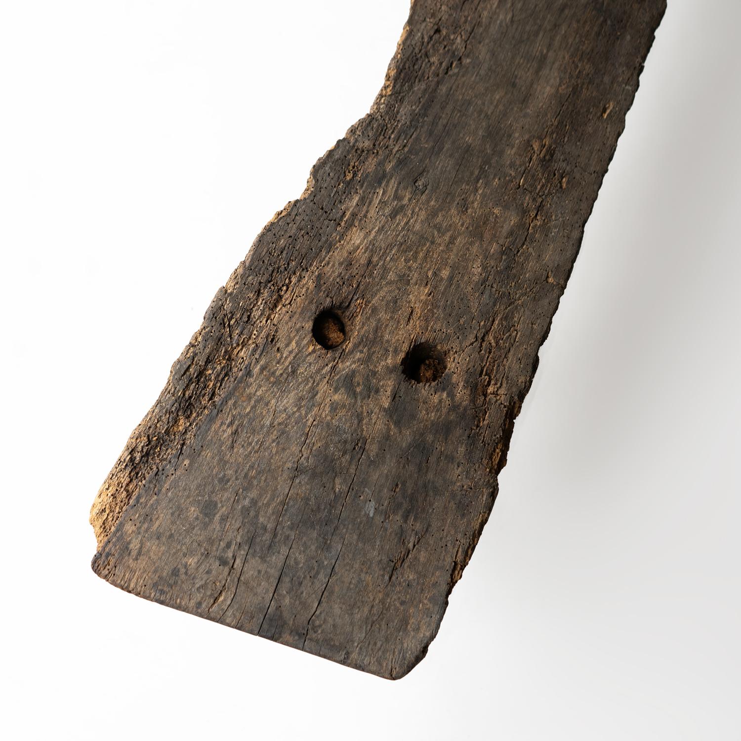 Primitive Antique Pig Bench, Long Single Slab Elm, 18th Century In Good Condition In Bristol, GB