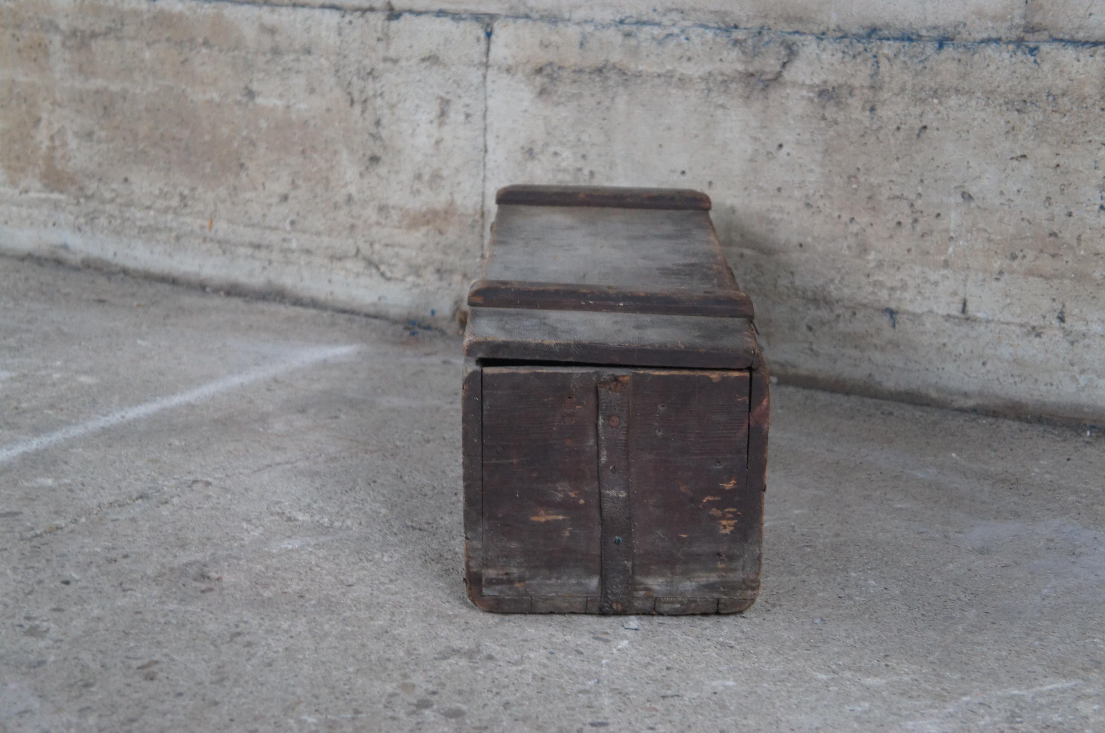 Primitive Antique Pine Tool Chest Box Carpenter Woodworker Storage Caddy 3