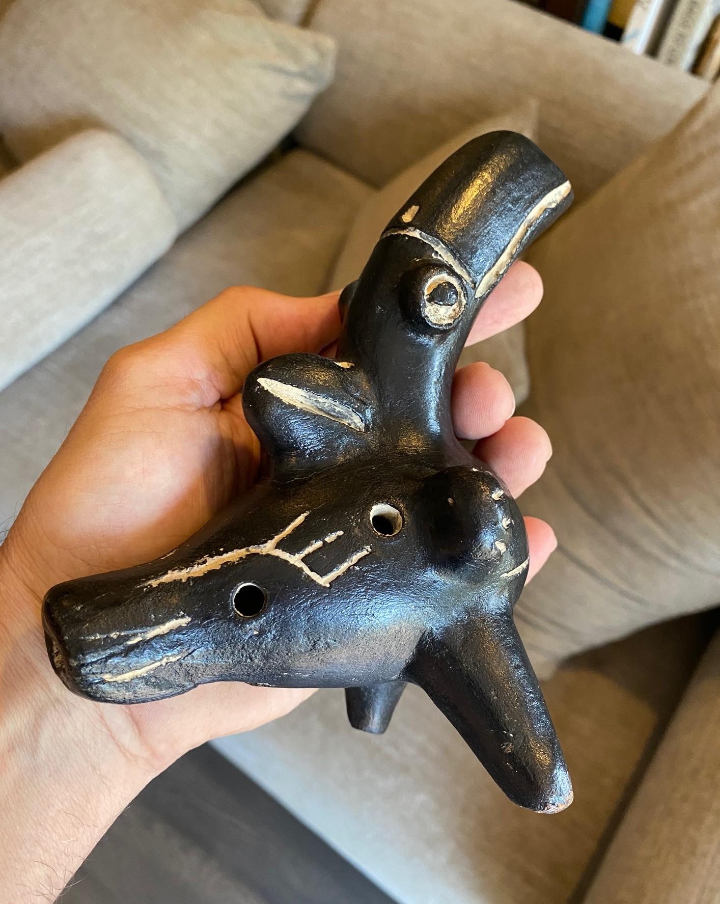 Primitive Antique South American Pre-Columbian Folk Art Ocarina Bird Sculpture For Sale 11