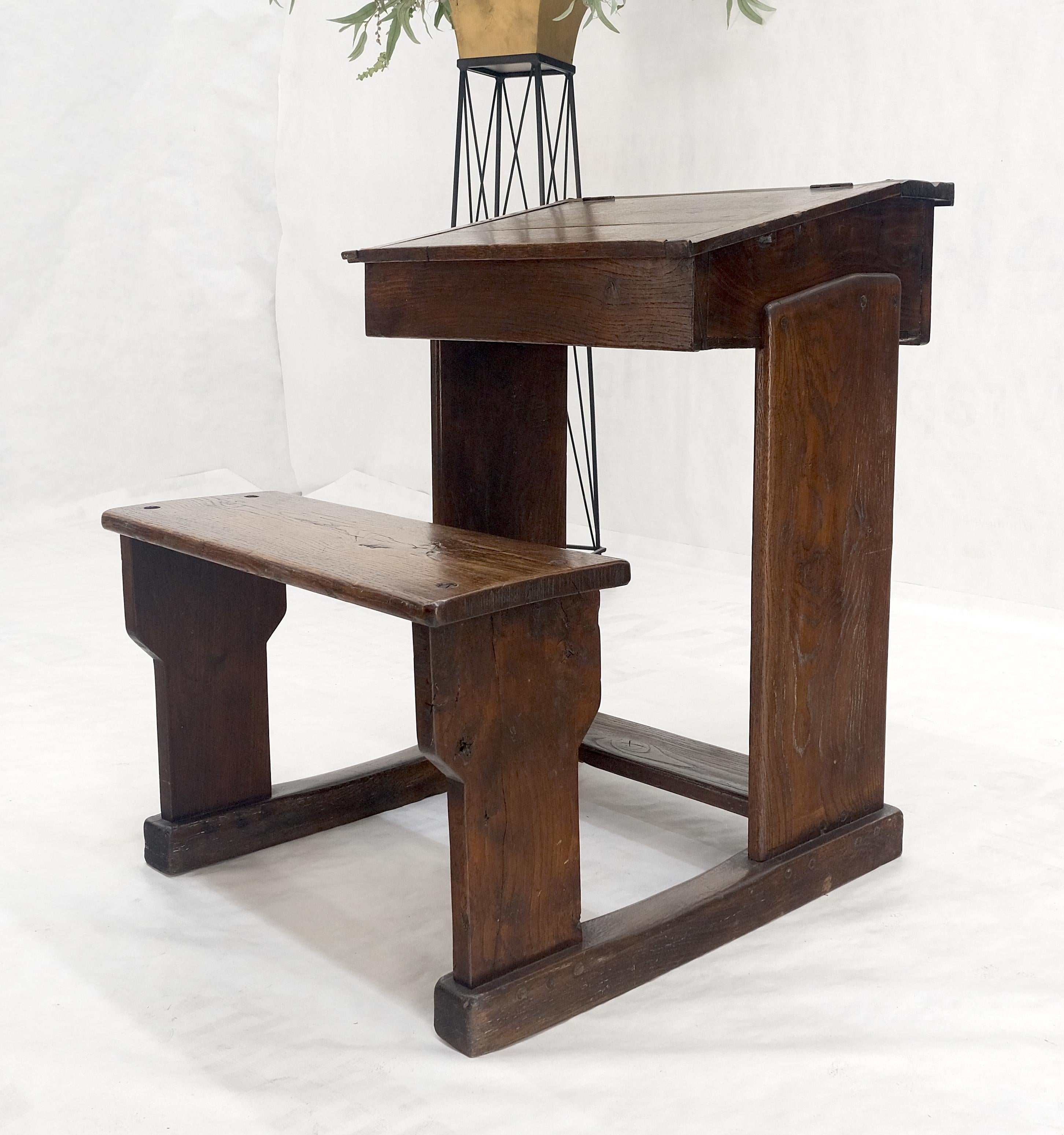 American Primitive Antique Varnished Chestnut Lift Top Child Desk Secretary w/Bench NICE! For Sale