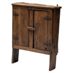 Primitive Kunst Populaire Alpine Schrank, Italien, 18. Jahrhundert