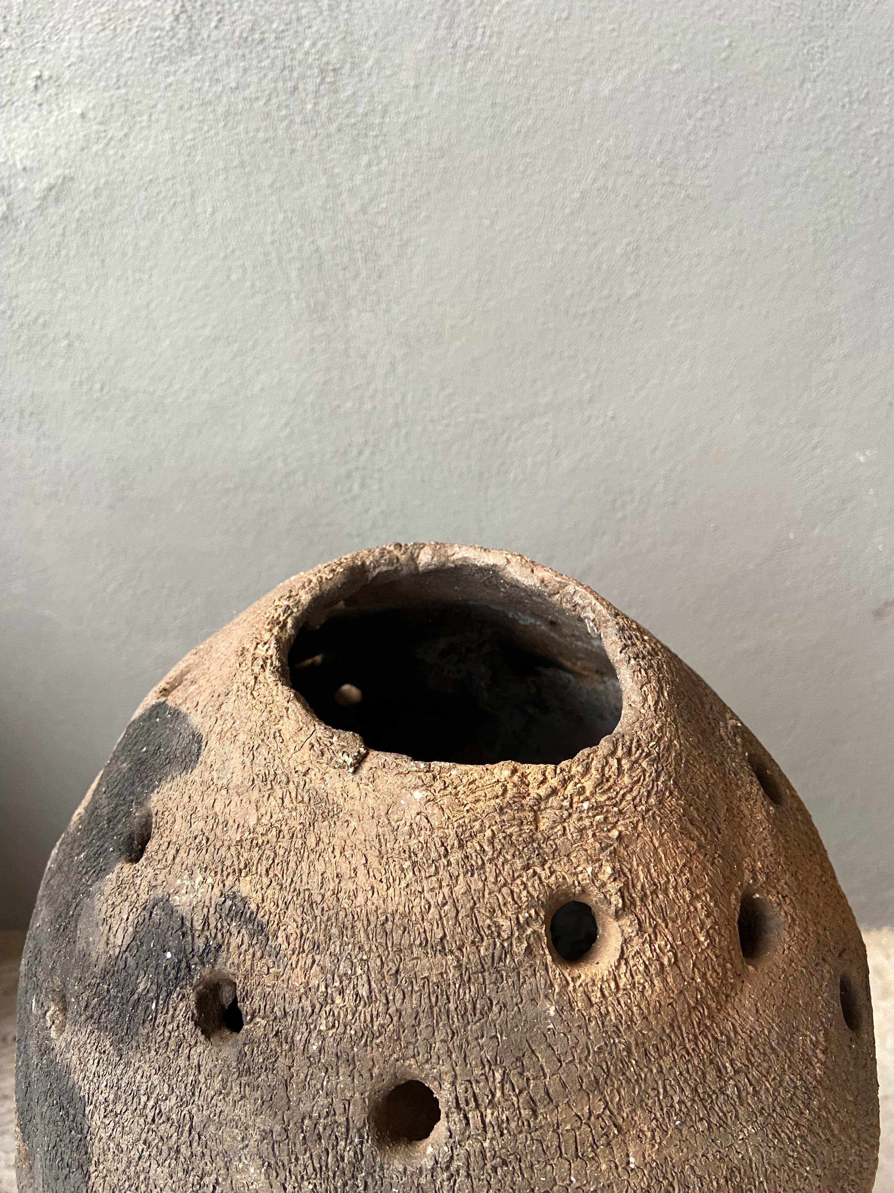 Primitive Beehive Terracotta Heater From Mexico, Circa 1950´s 3