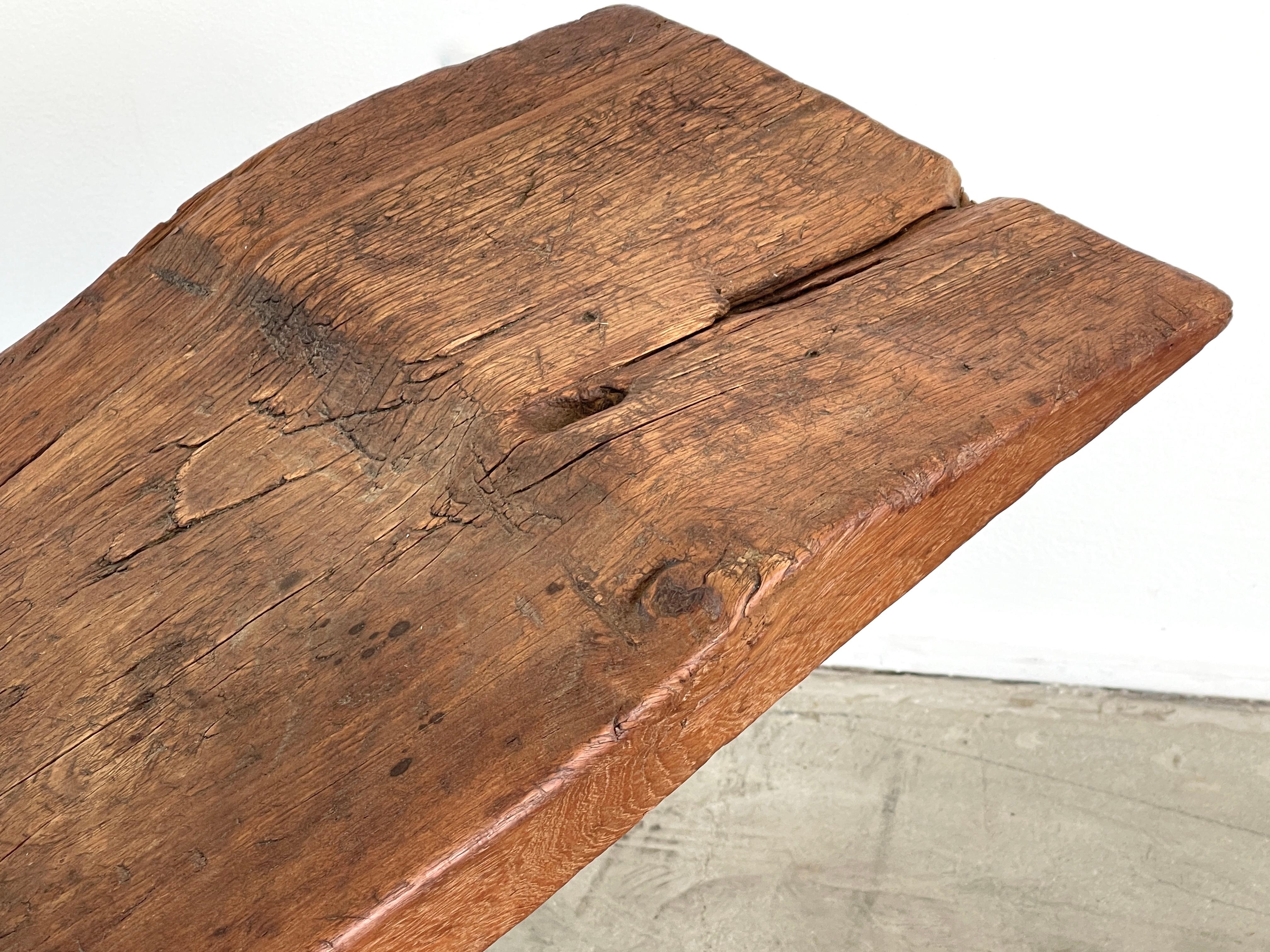 Primitive Bench In Good Condition For Sale In Beverly Hills, CA