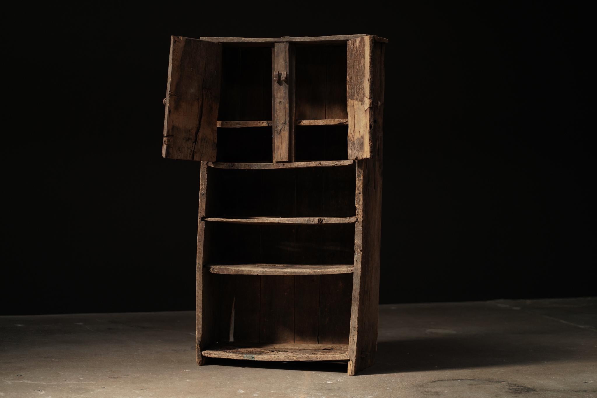 Giapponese Armadio per libri primitivo in vendita