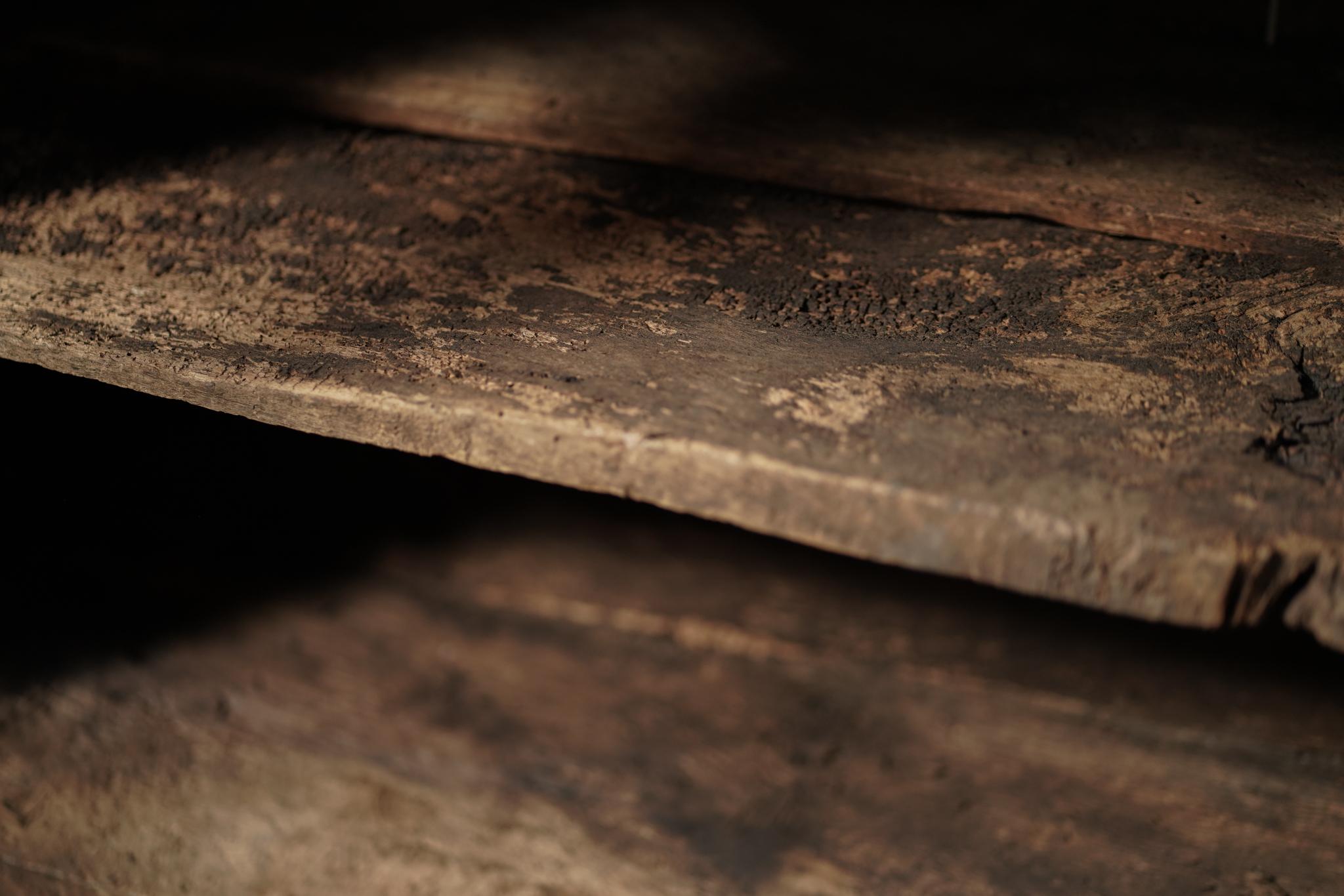 Metallo Armadio per libri primitivo in vendita