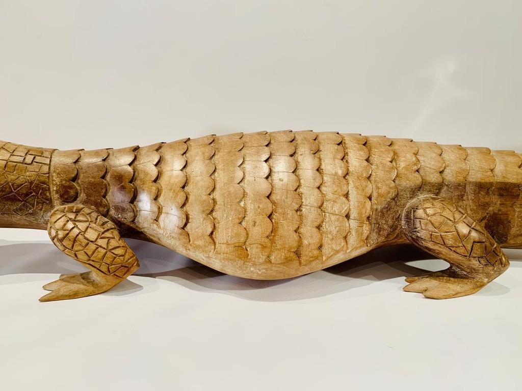 International Style Primitive brazilian noble wood circa 1970 big alligator 