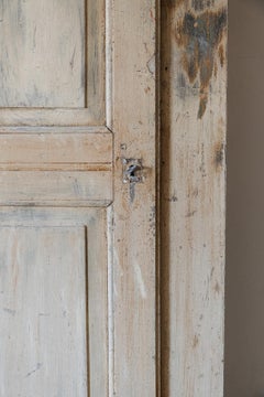 Primitive cabinet