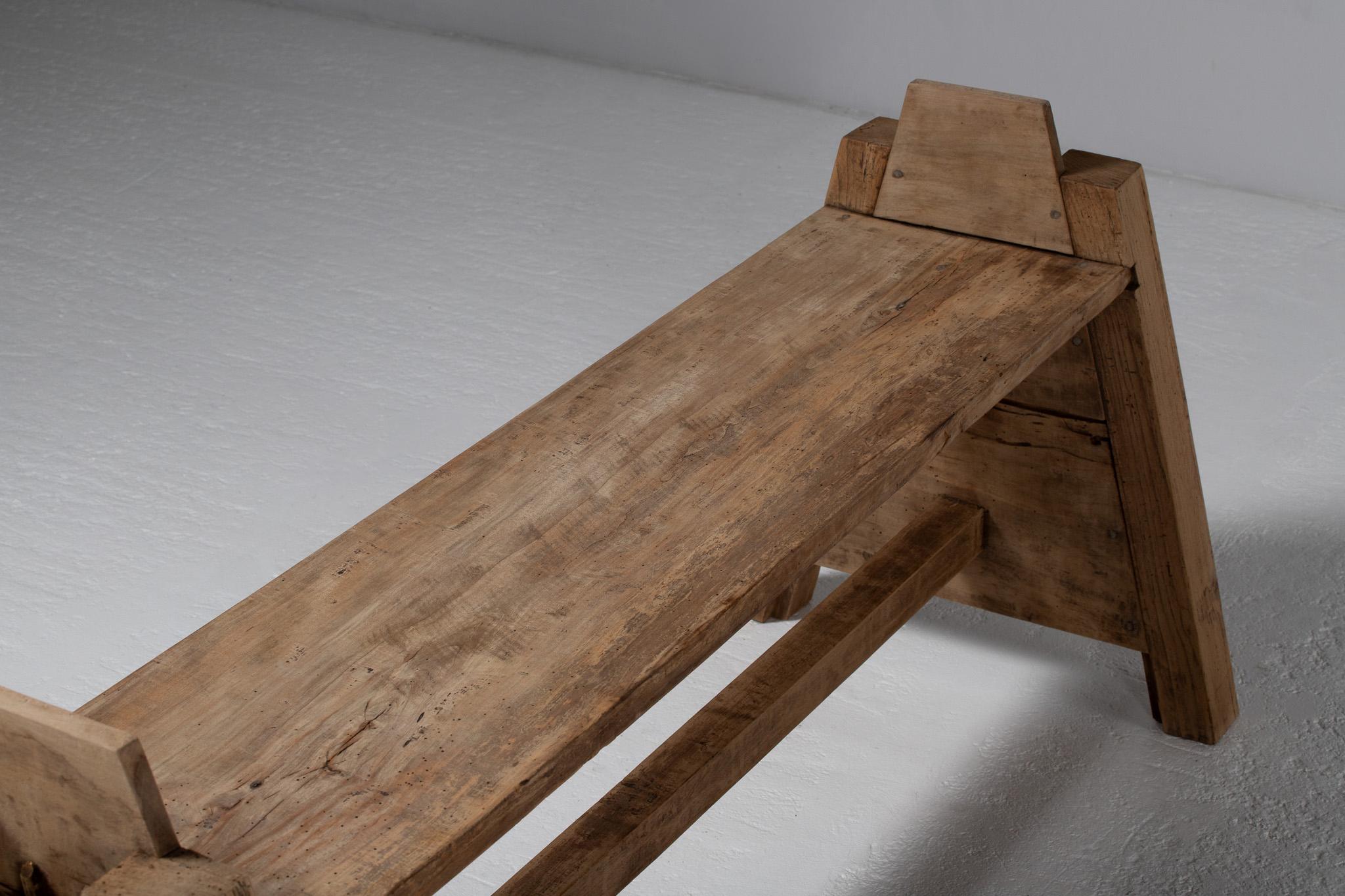 Rustic Primitive Carpenter’s Bench in Oak, France, Early 20th Century For Sale