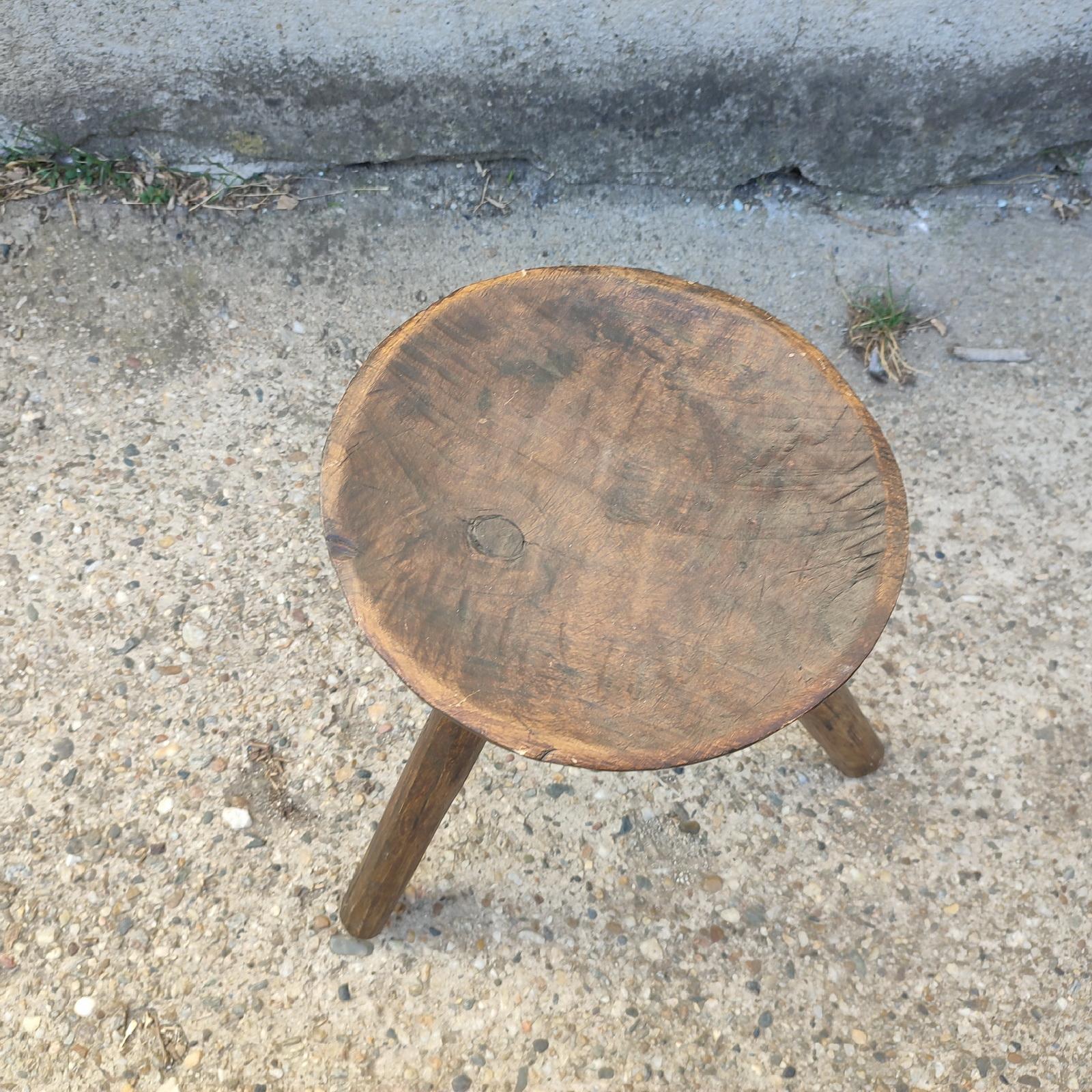 Hardwood Primitive Carved Wood Milking Stool, Tripod Chair, Early 20th Century