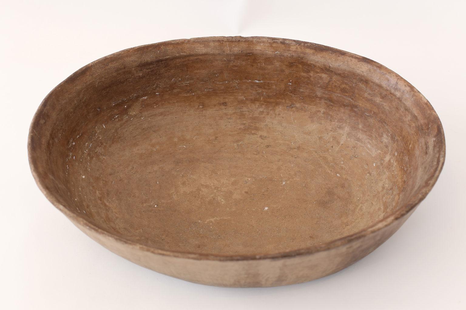 Primitive Clay Cooking Bowl In Excellent Condition In Houston, TX