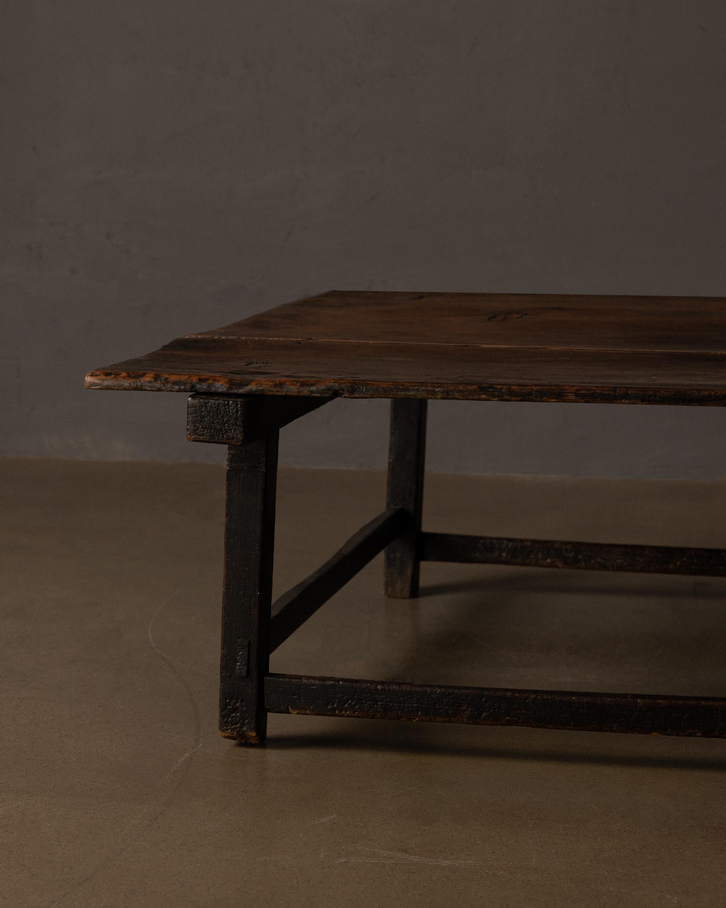 Mesa baja primitiva en Bueno estado para la venta en Los Angeles, CA
