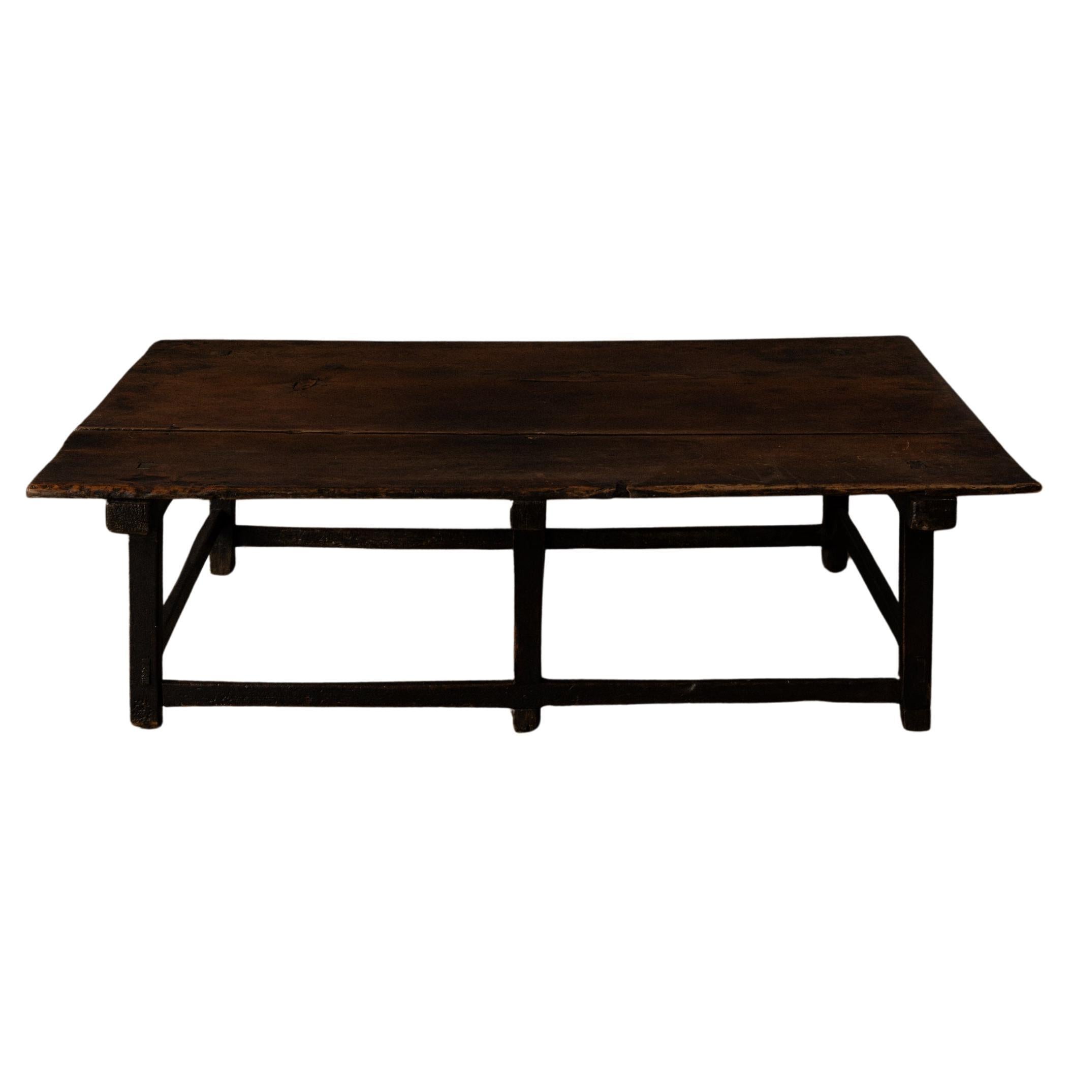 Mesa baja primitiva