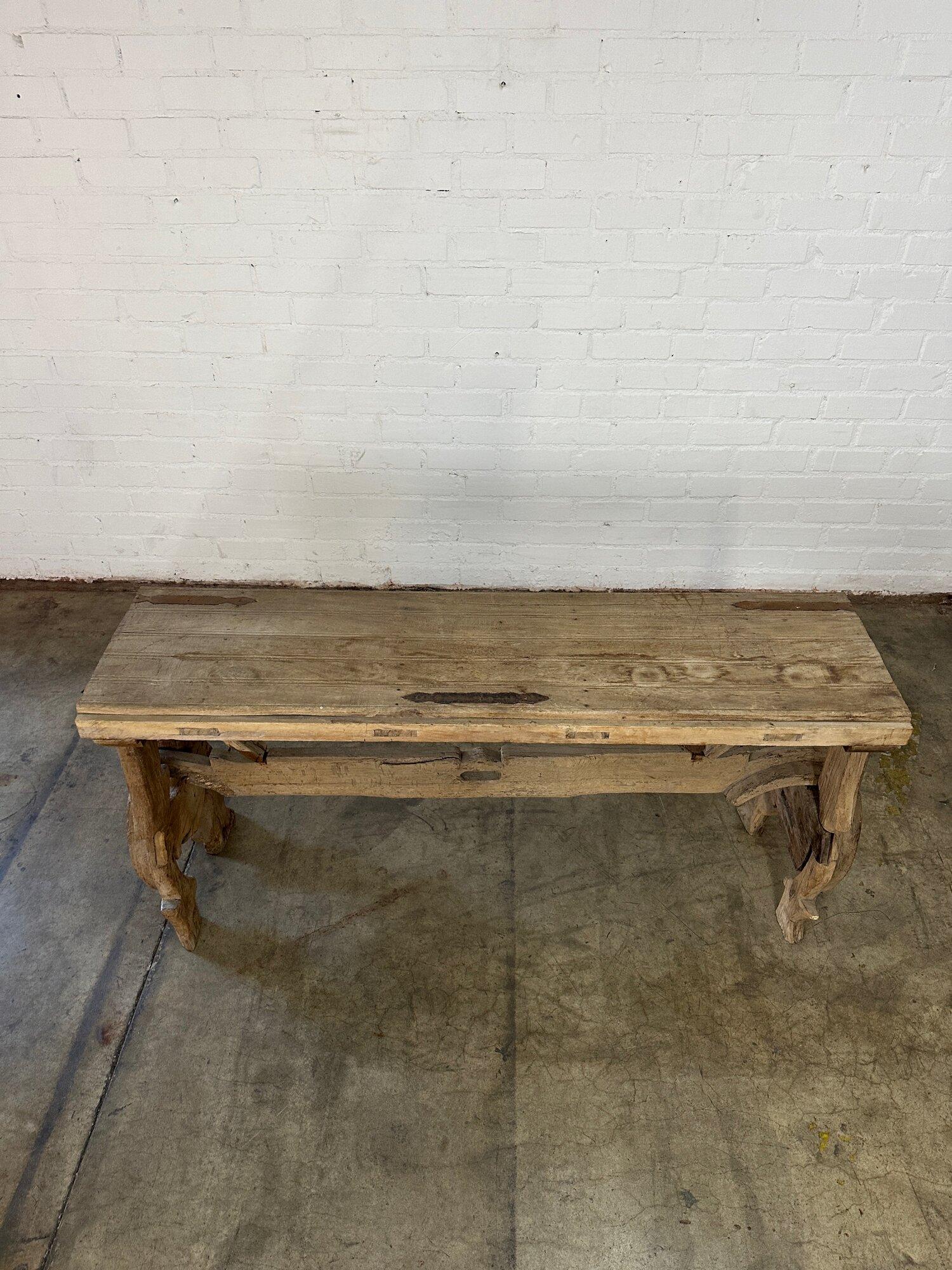 Primitive console table In Good Condition For Sale In Los Angeles, CA