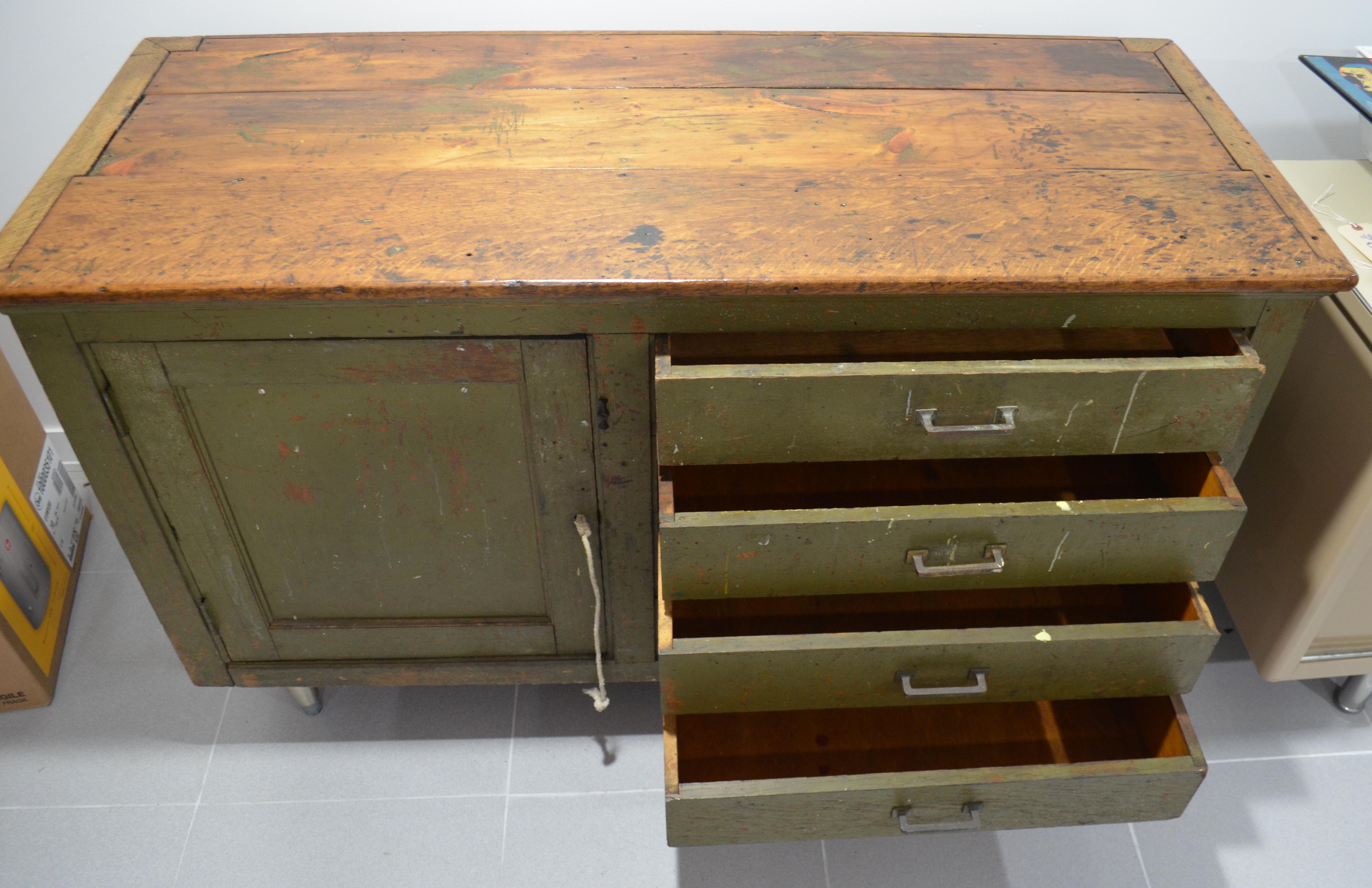 Primitive Counter, Pine Cupboard, Kitchen Island with Four Drawers and Storage For Sale 5