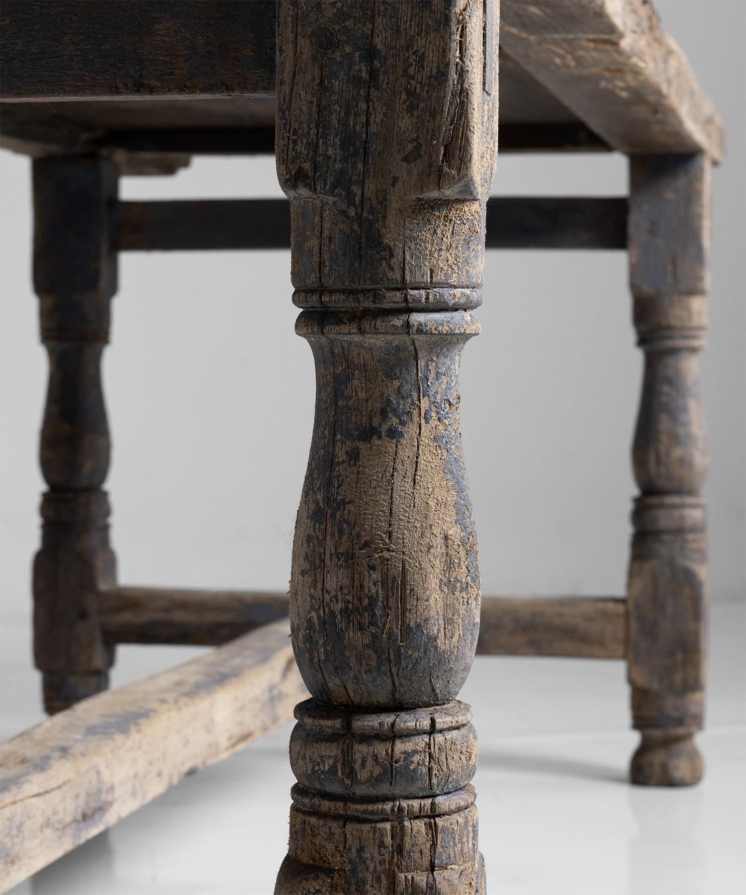 Primitive Dining Table 1