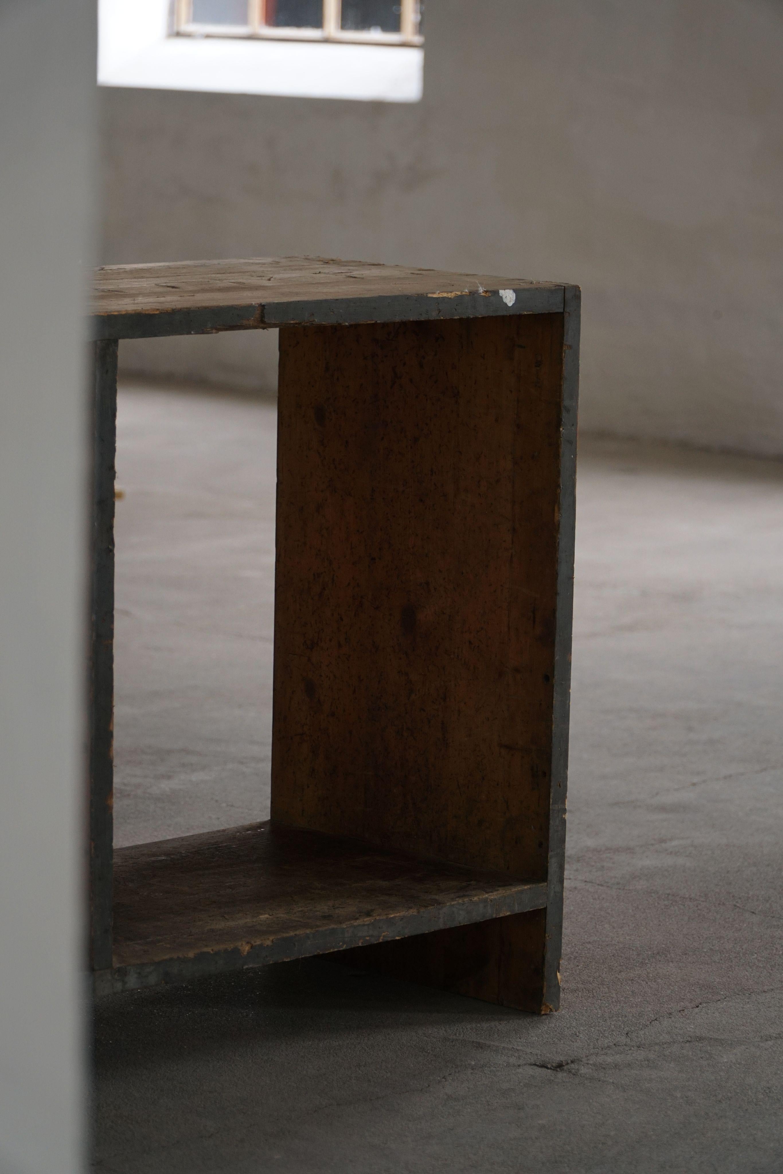 Primitive Early 20th Century French Shelf in Patinated Oak, Wabi Sabi, 1920s For Sale 4