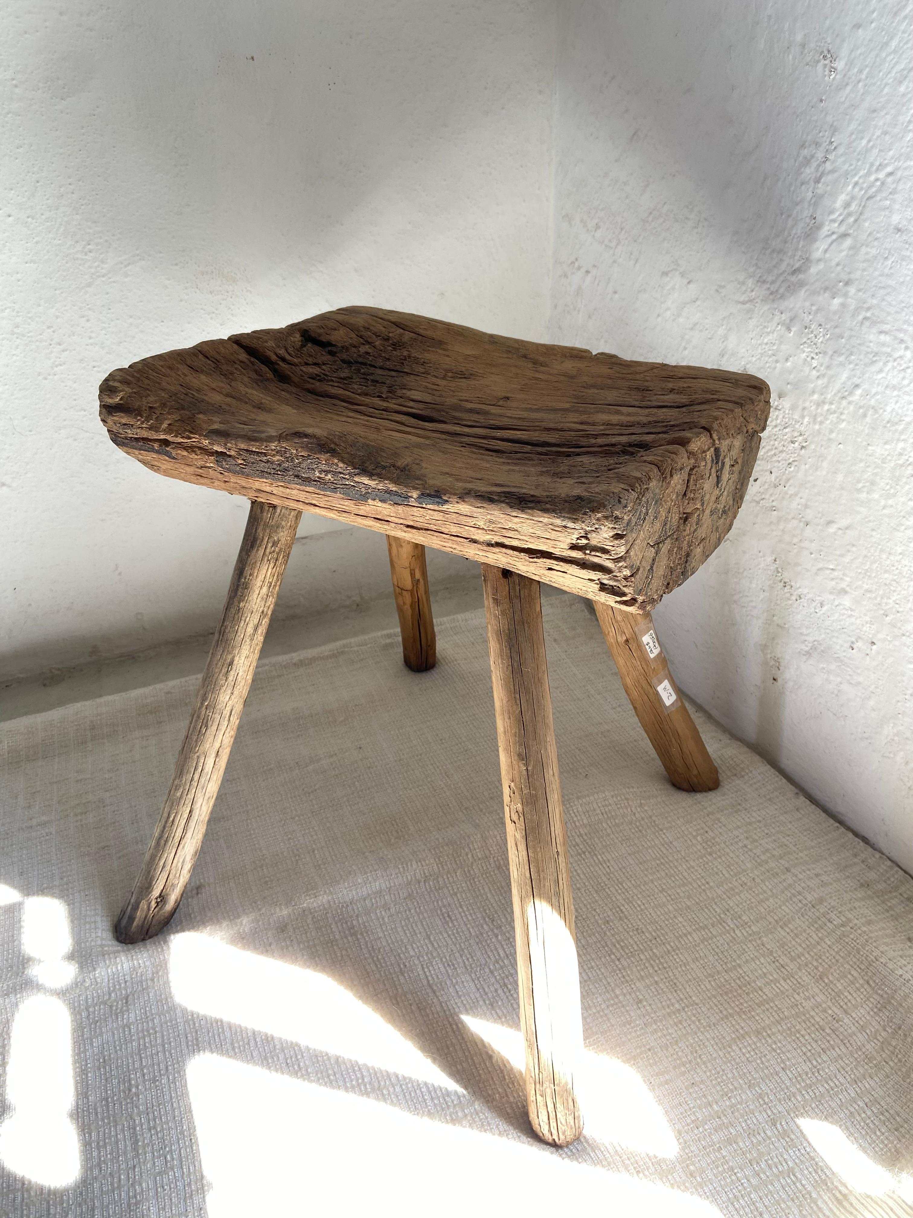 Primitive End Trunk Stool by Artefakto
Unique piece.
Dimensions: D 30 x W 42 x H 42 cm.
Materials: Wood.
Queretaro, Mexico 1950 ´s.

Artefakto opened its doors on the Riviera Nayarit coastline in 2010. With an unrelenting passion for all