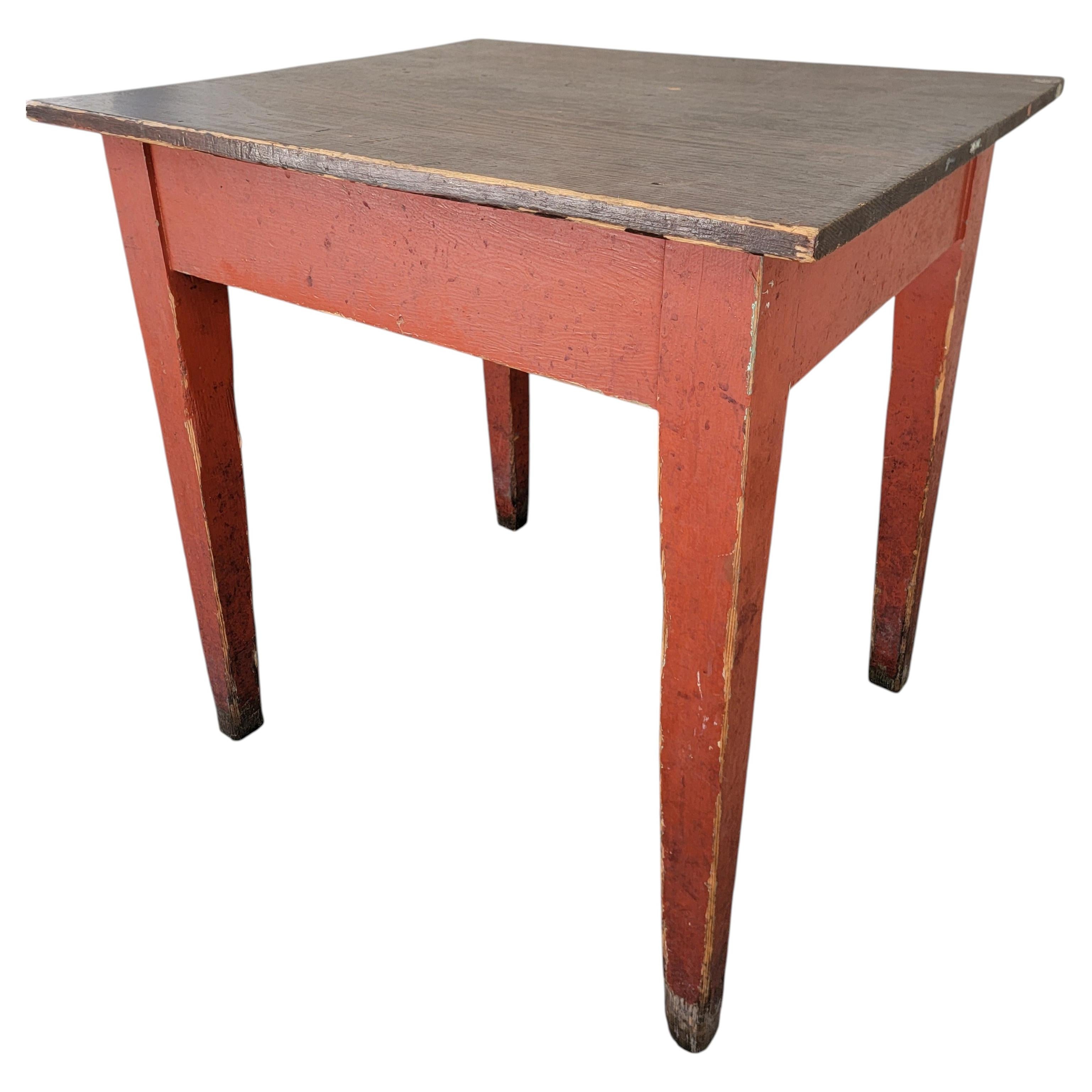 Primitive Farmhouse Style Barn Red Tavern / Work Table