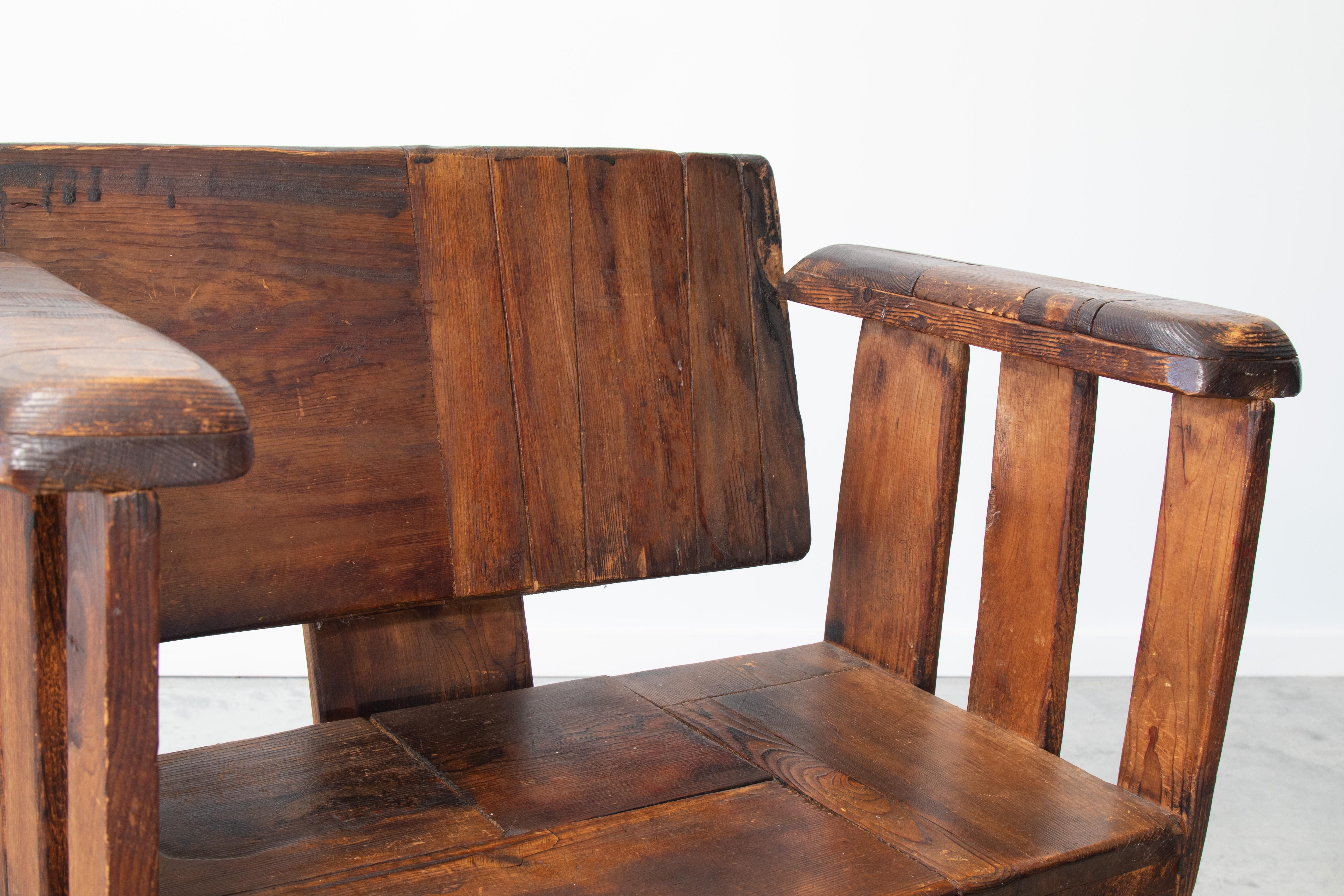 Chaise rustique combattant des poissons Planches constructivistes Début du 20ème siècle en vente 3