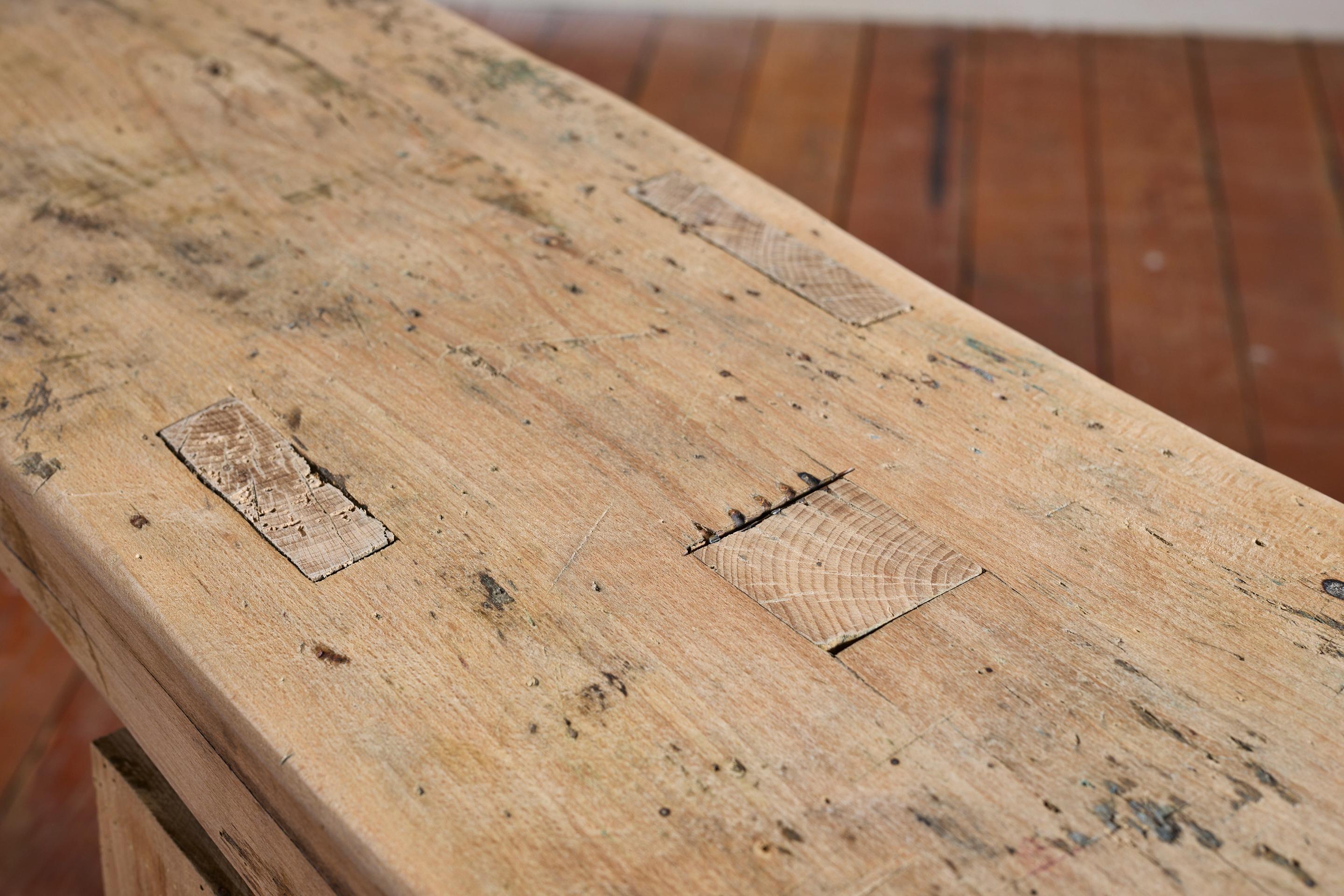 Table console primitive française en chêne en vente 6