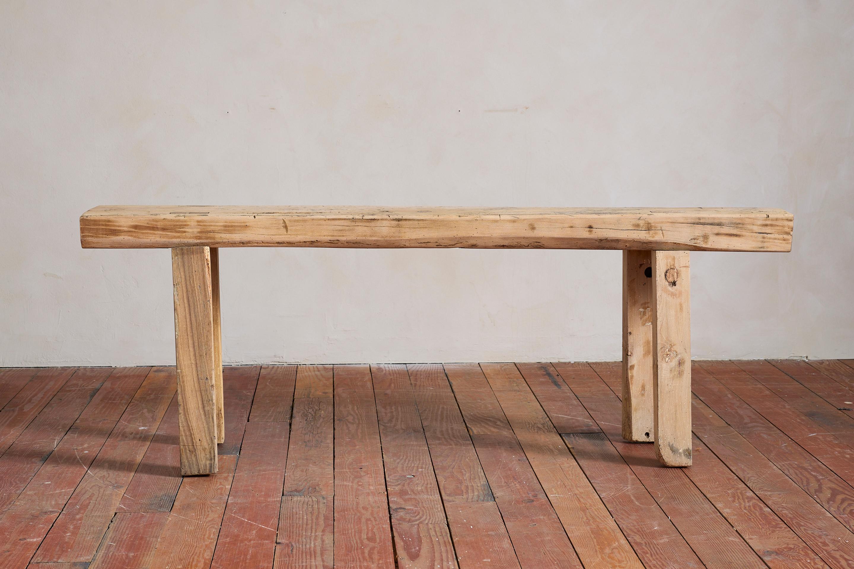 Français Table console primitive française en chêne en vente
