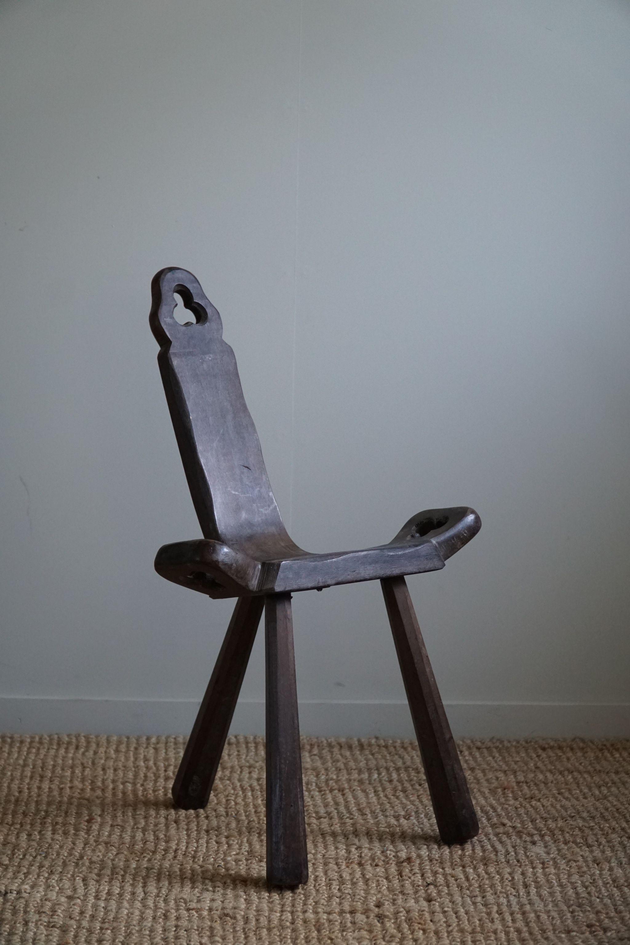 tripod chair wood