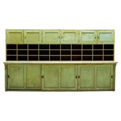 Rustikaler grüner Apothekerschrank, Frankreich, 19. Jahrhundert