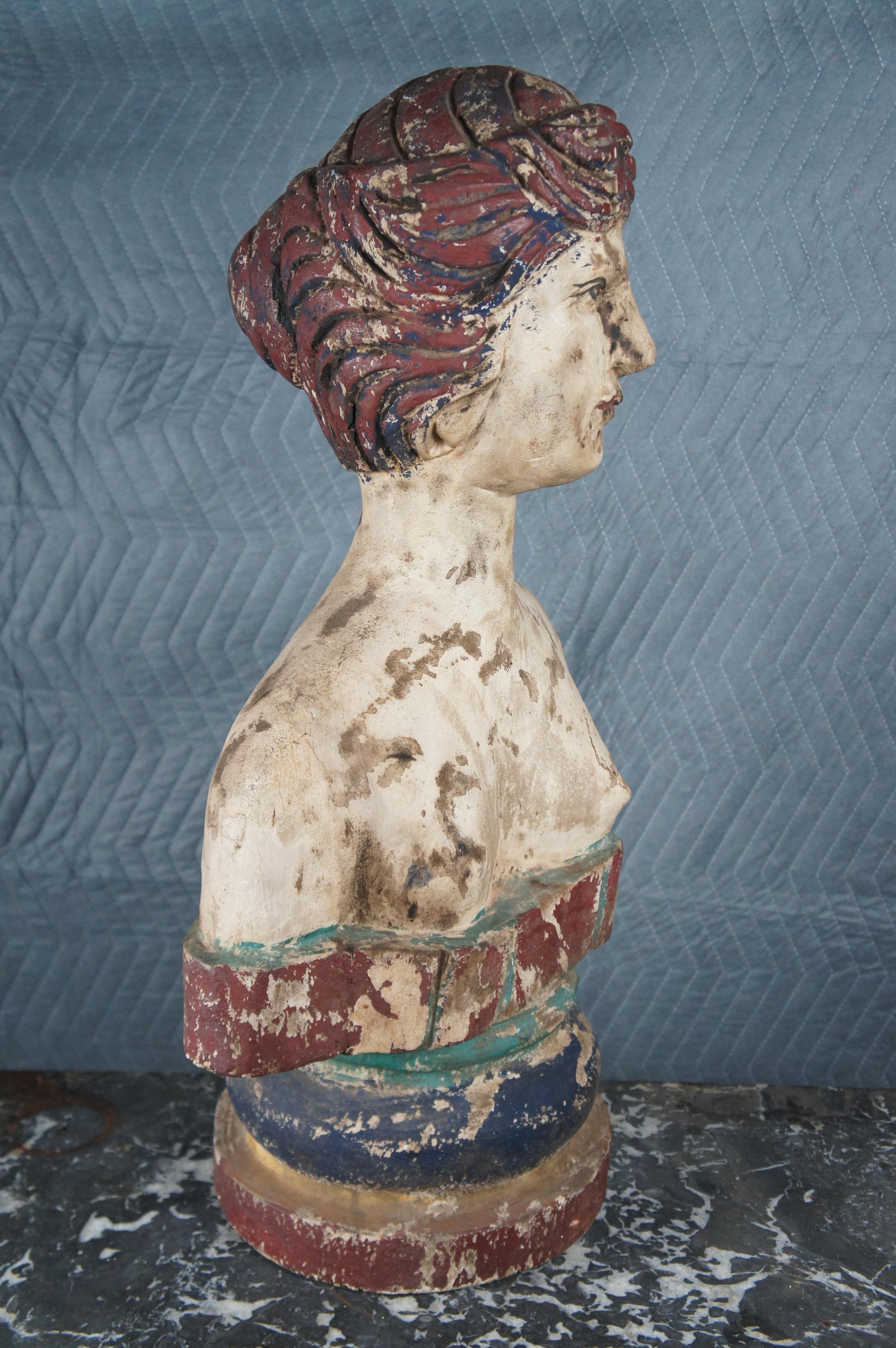 Buste féminin polychrome primitif sculpté à la main Renaissance Sculpture de 29 pouces en vente 5