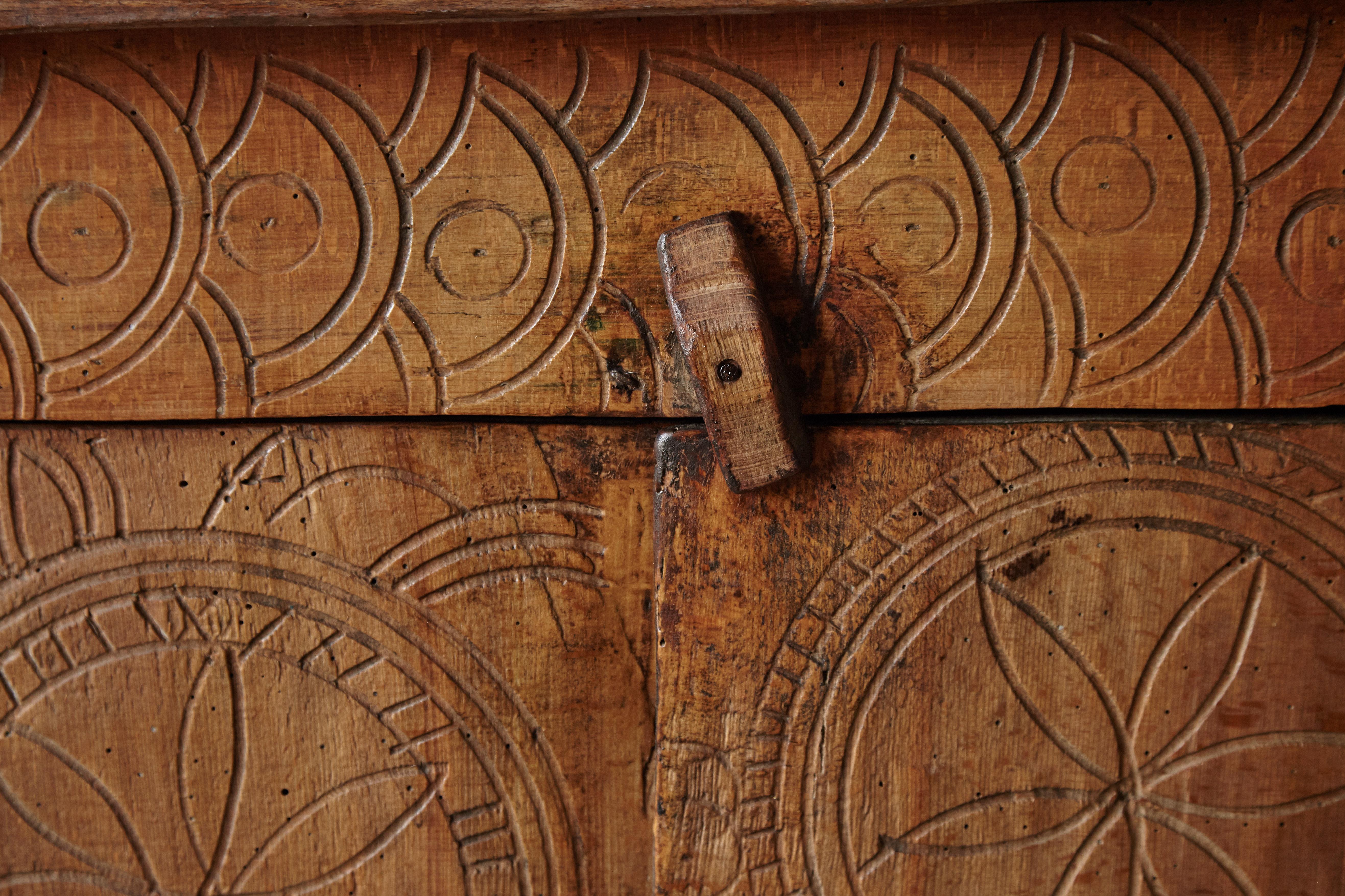 Primitive Hand Carved Transylvanian Cabinet 5