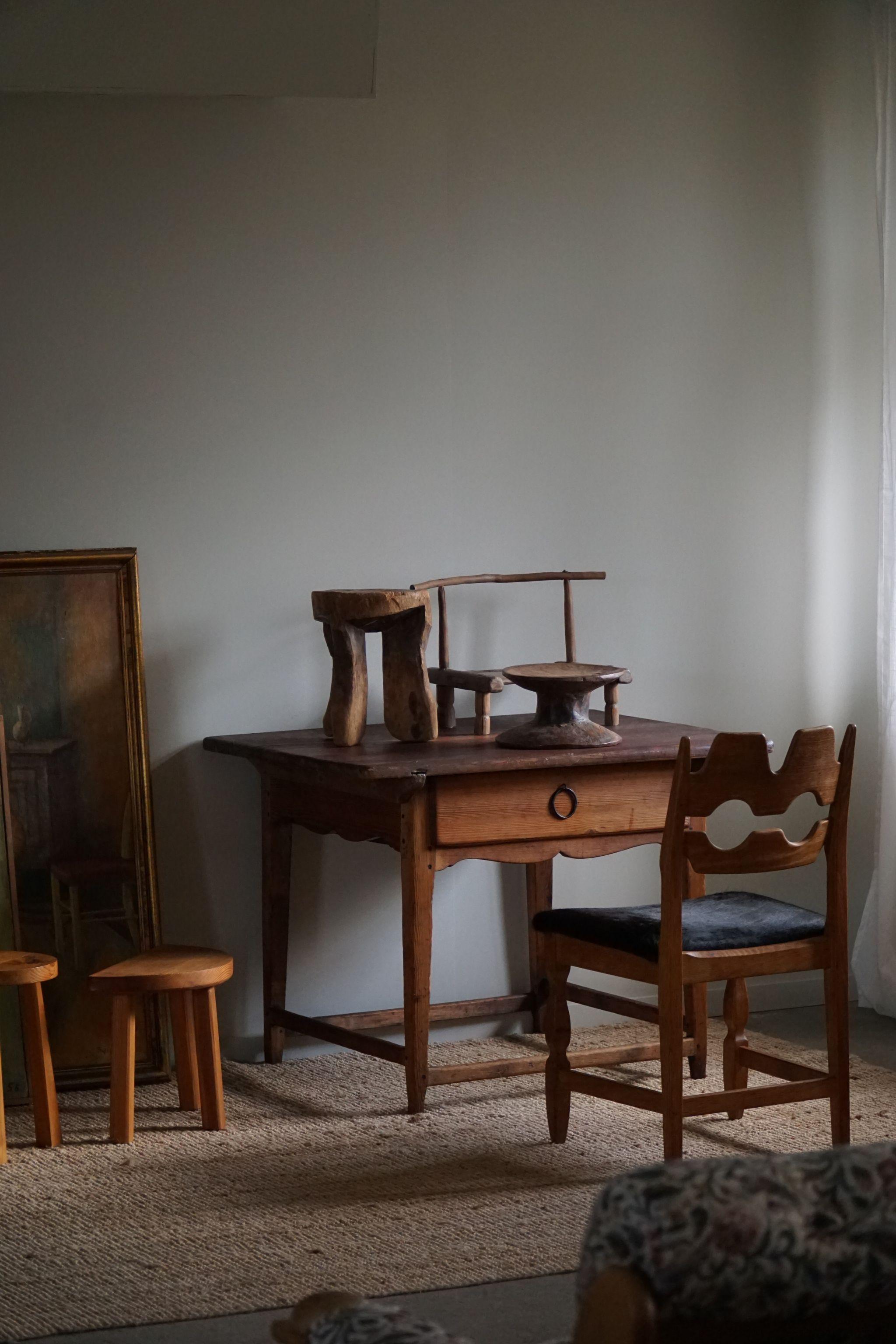 19th Century Primitive Hand Crafted Writing Desk in Pine, Made by a Swedish Carpenter, 1800s