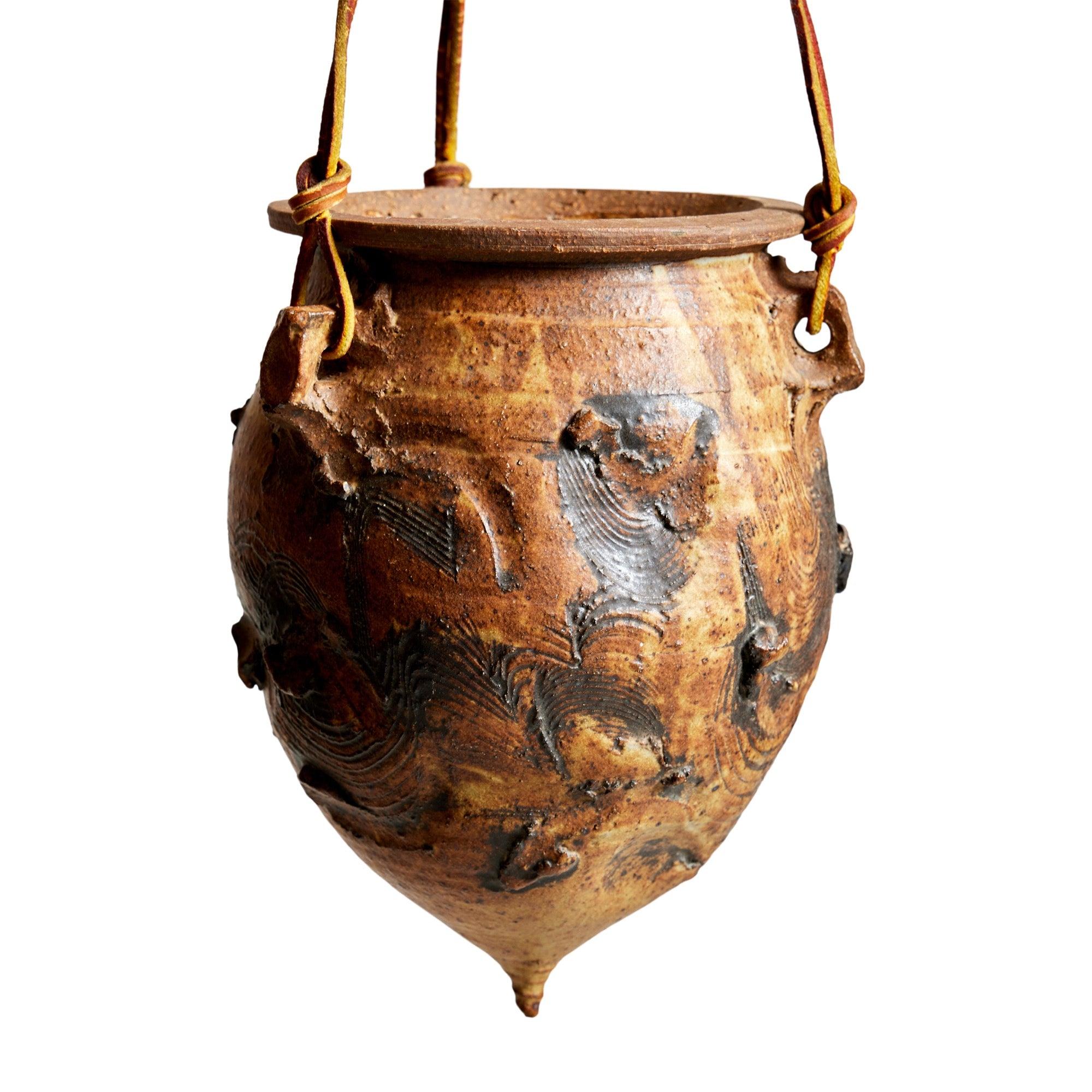 XXI secolo e contemporaneo Vaso da appendere primitivo in vendita