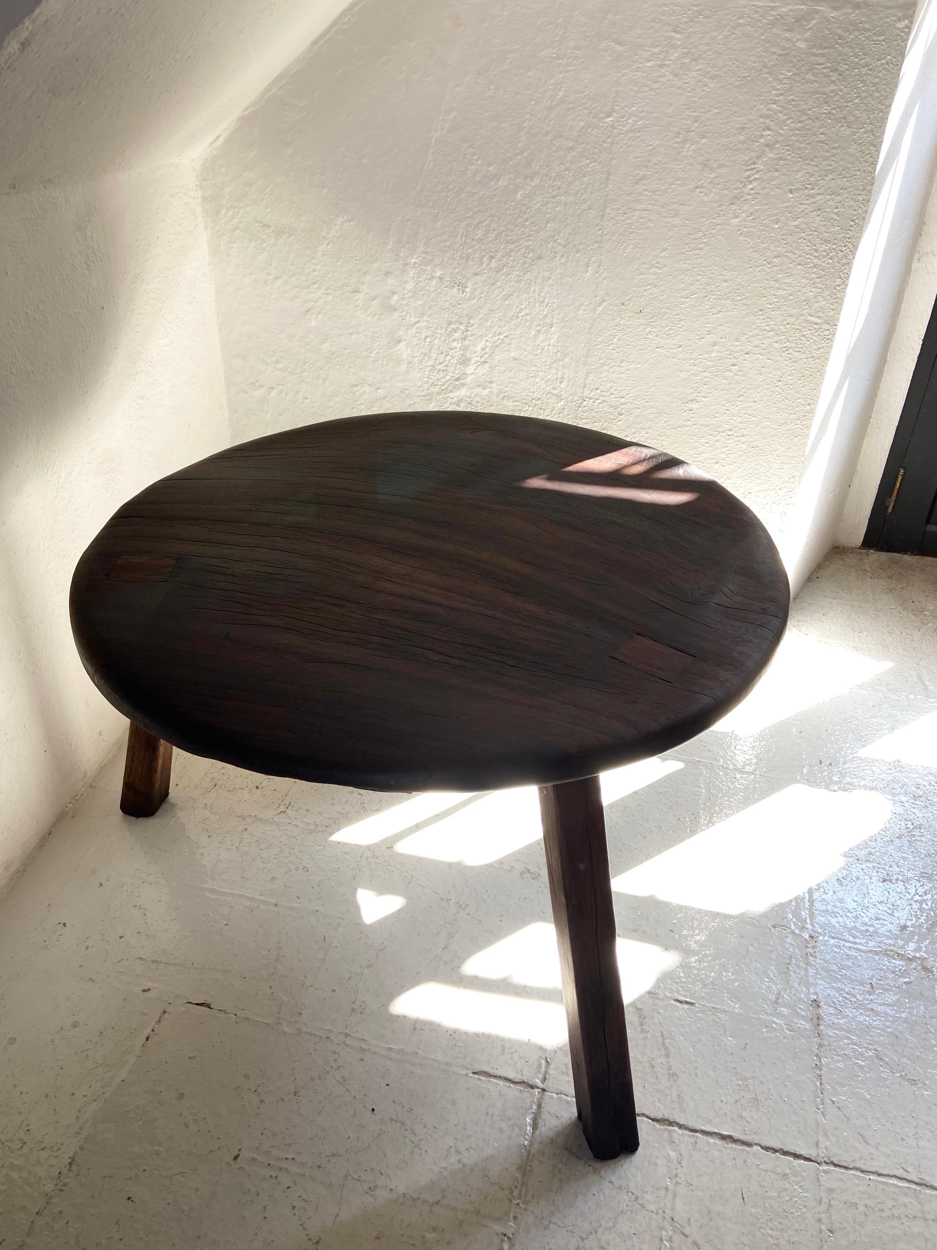 Other Primitive Hardwood Round Table by Artefakto For Sale