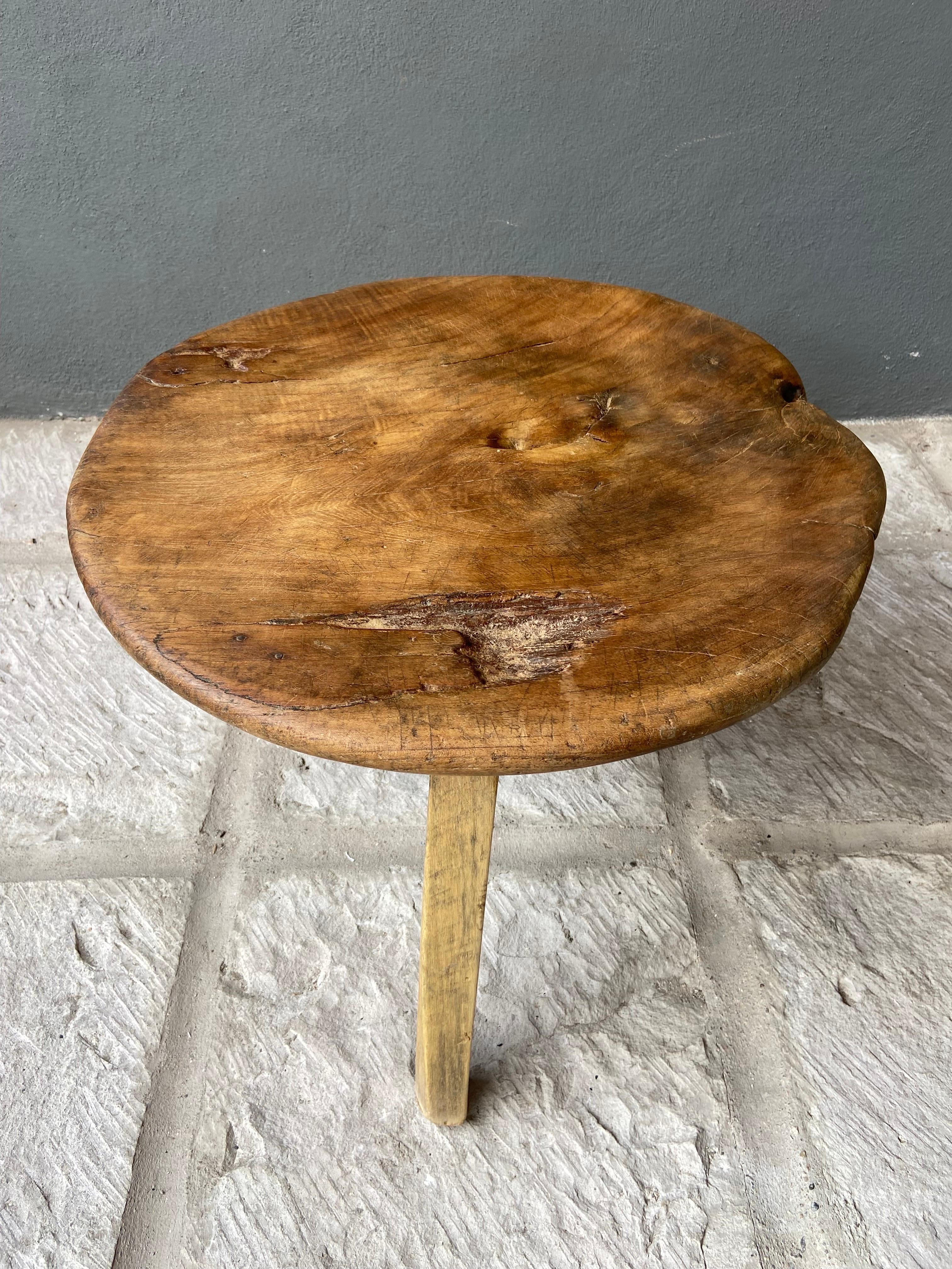 Primitive Hardwood Round Table From Yucatan, Mexico, Circa 1970´s 4