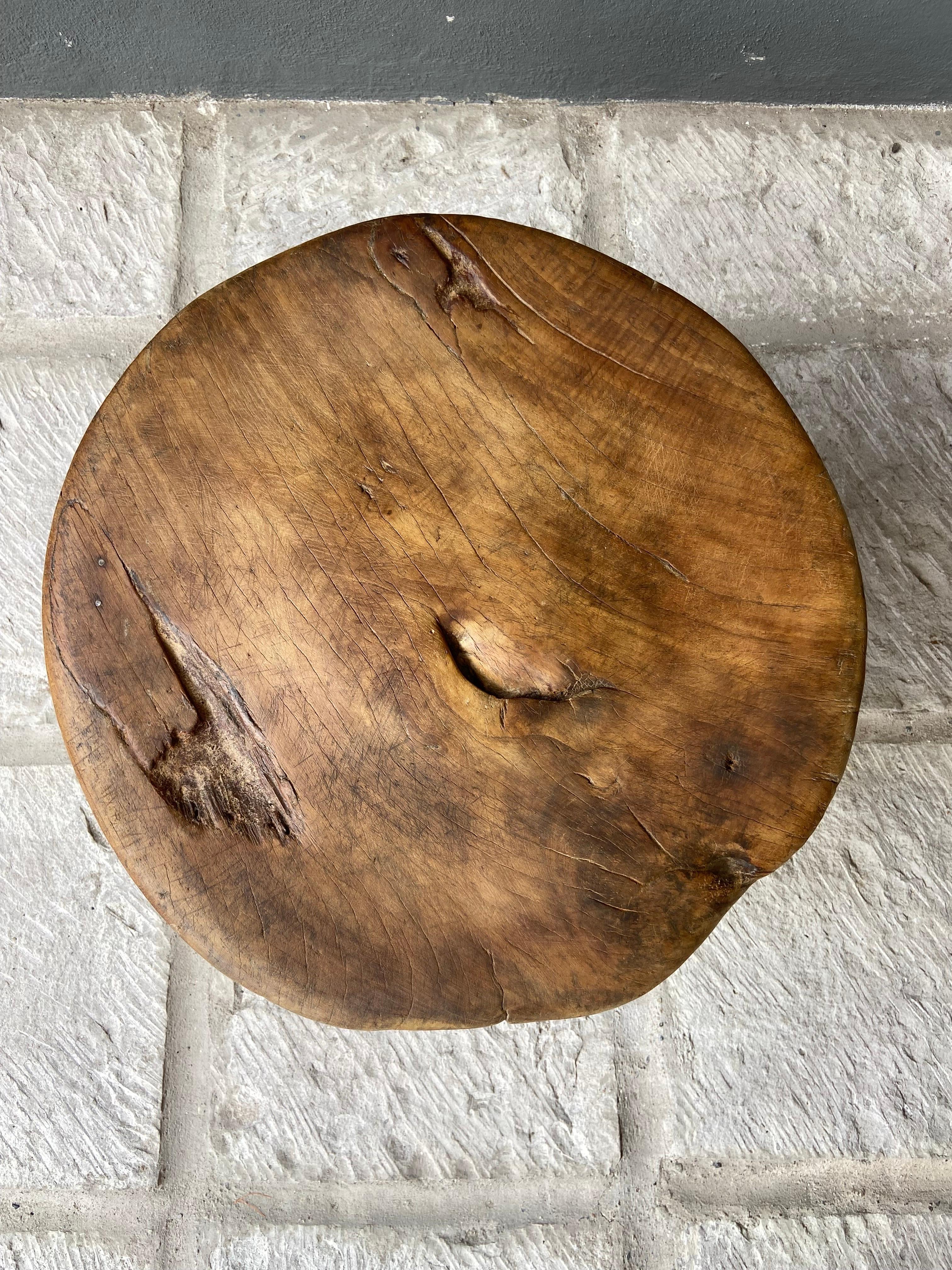 Primitive Hardwood Round Table From Yucatan, Mexico, Circa 1970´s 9