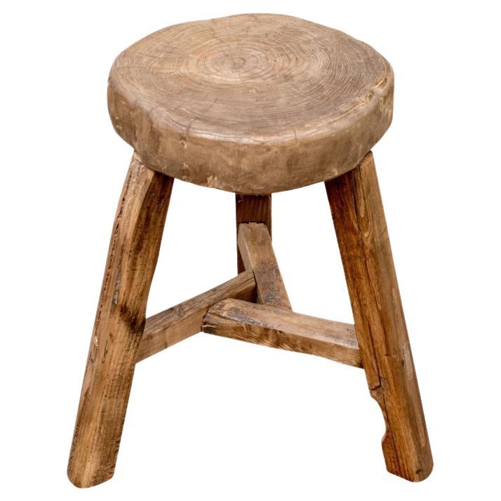 Primitive Hardwood Stool/ Table With Trunk Slab Top im Angebot