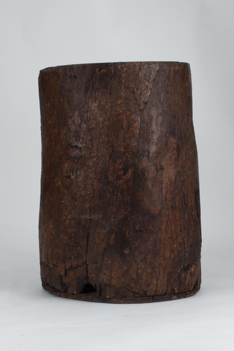 Belgian Primitive Hollowed Oak Tree Trunk Vessel, Belgium ca. 1900 For Sale