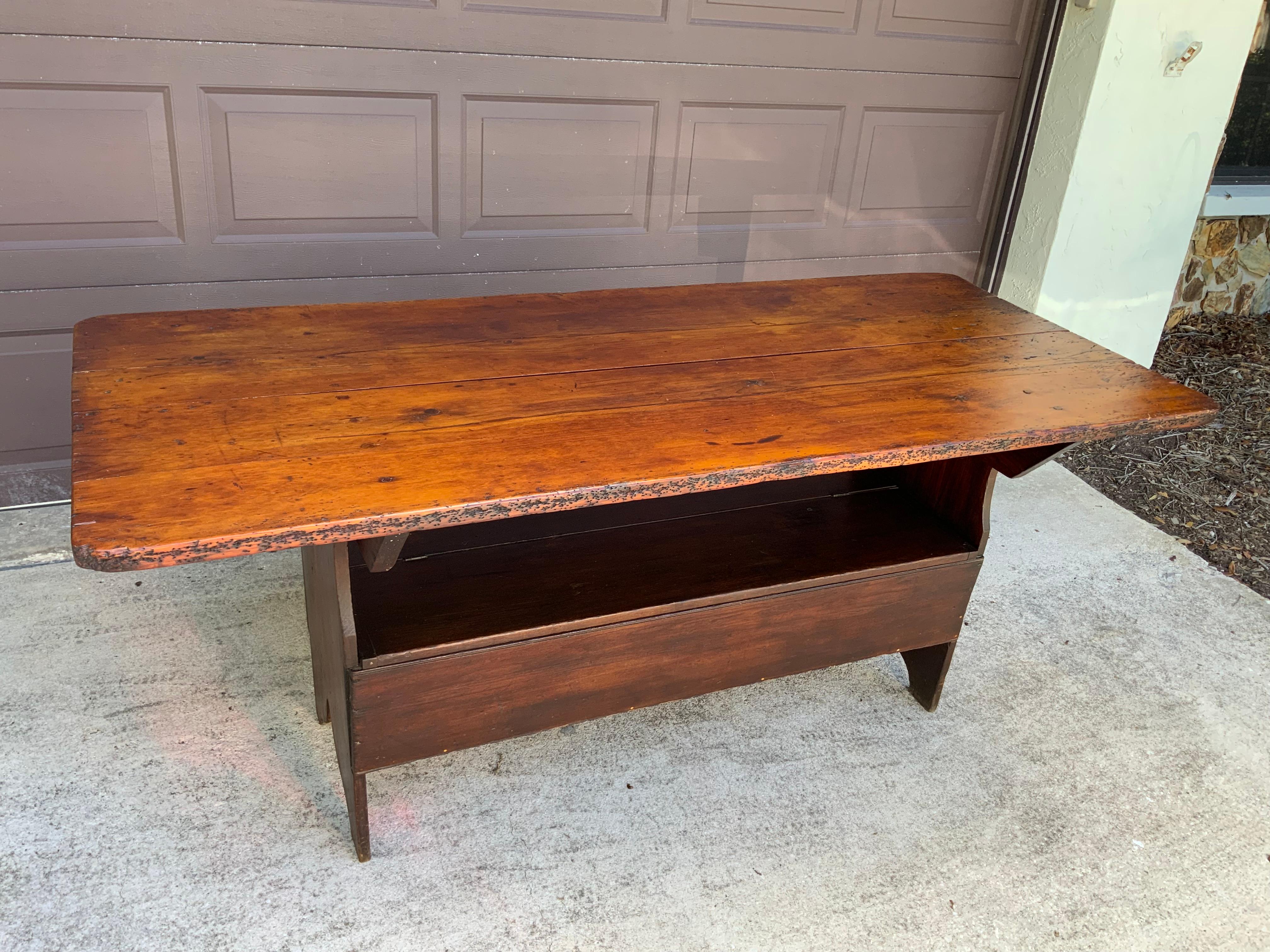 Mesa conejera primitiva en venta 4