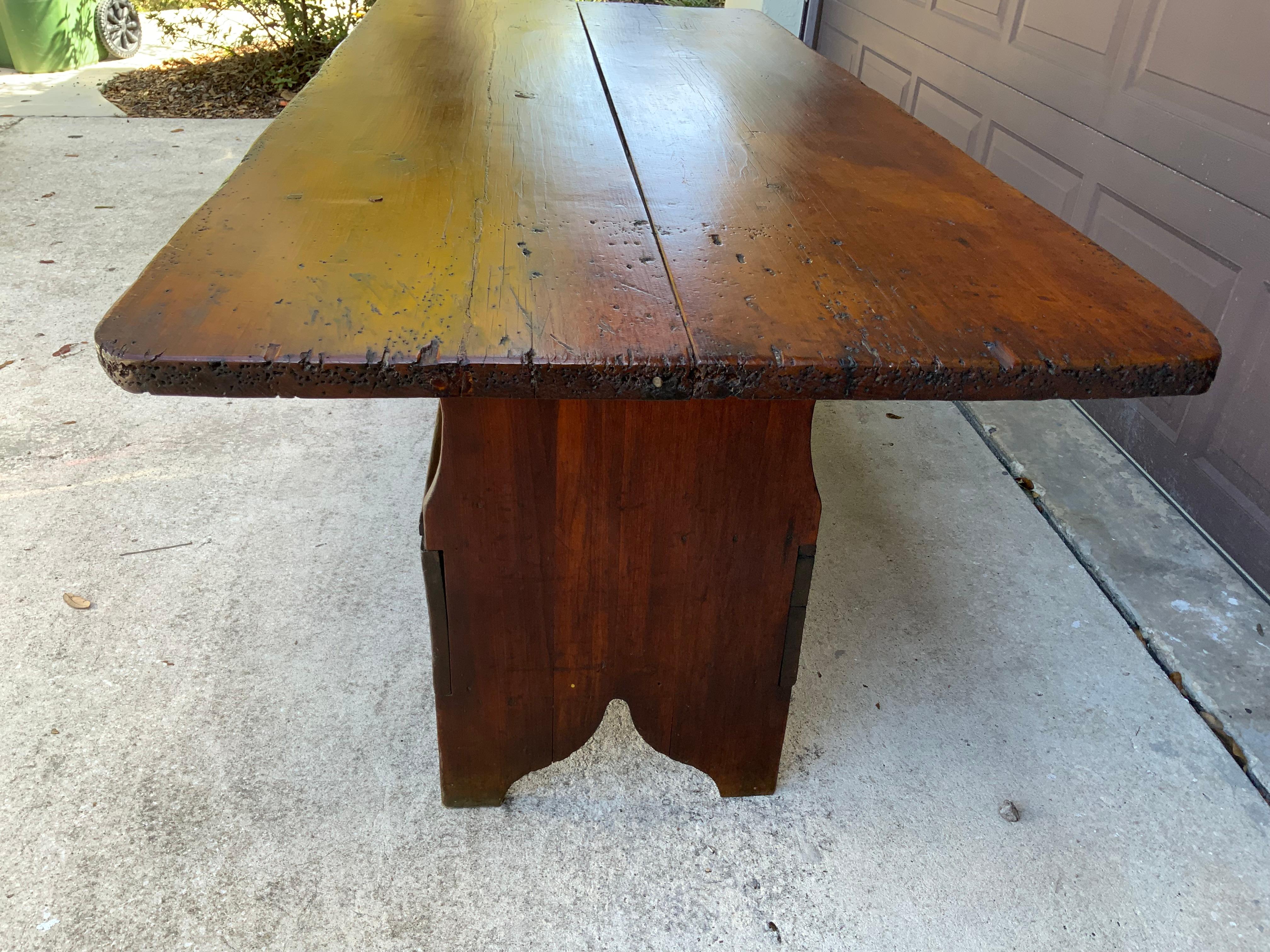 Mesa conejera primitiva en venta 5