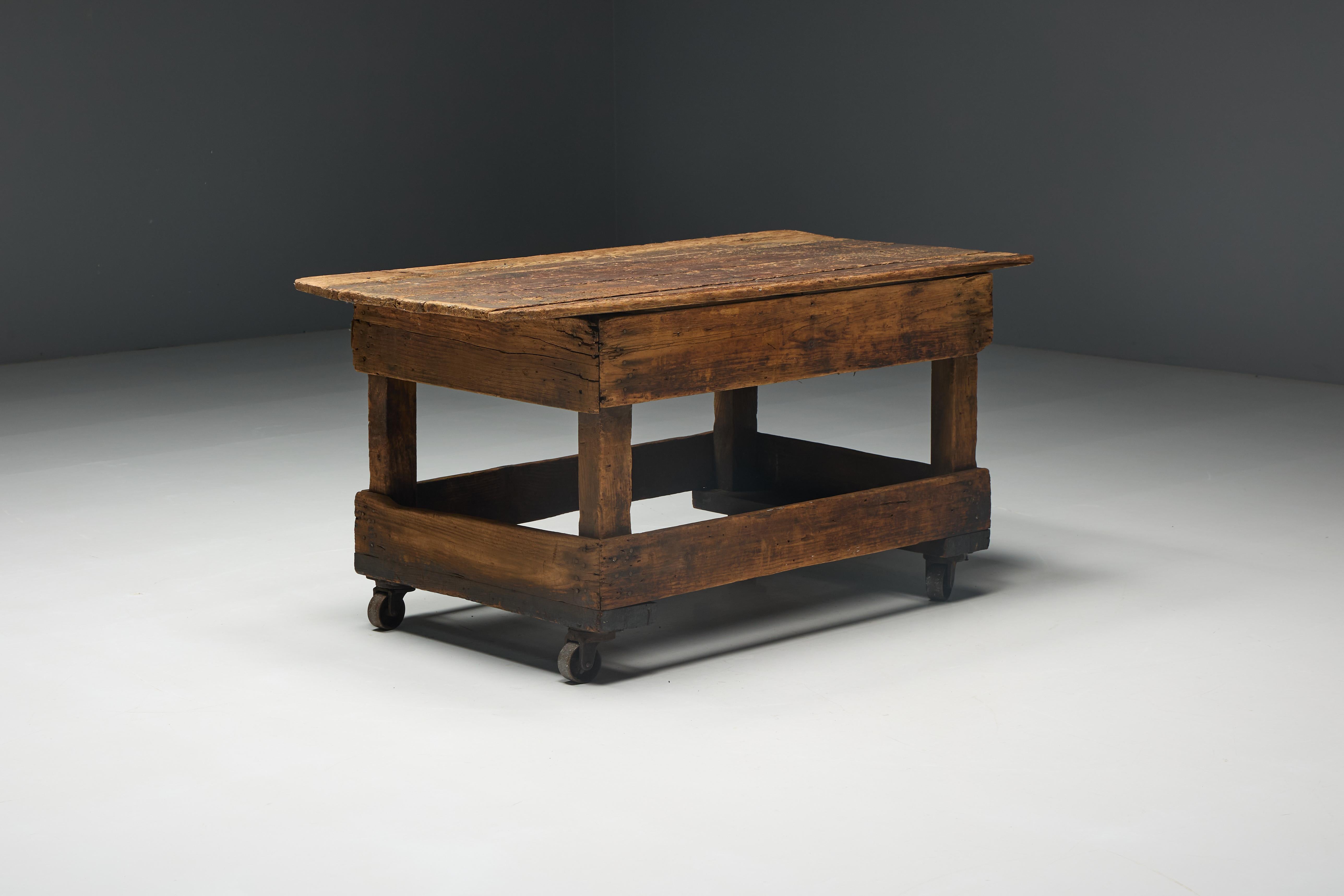 Primitiver Industrietisch, Frankreich, 19. Jahrhundert im Angebot 5