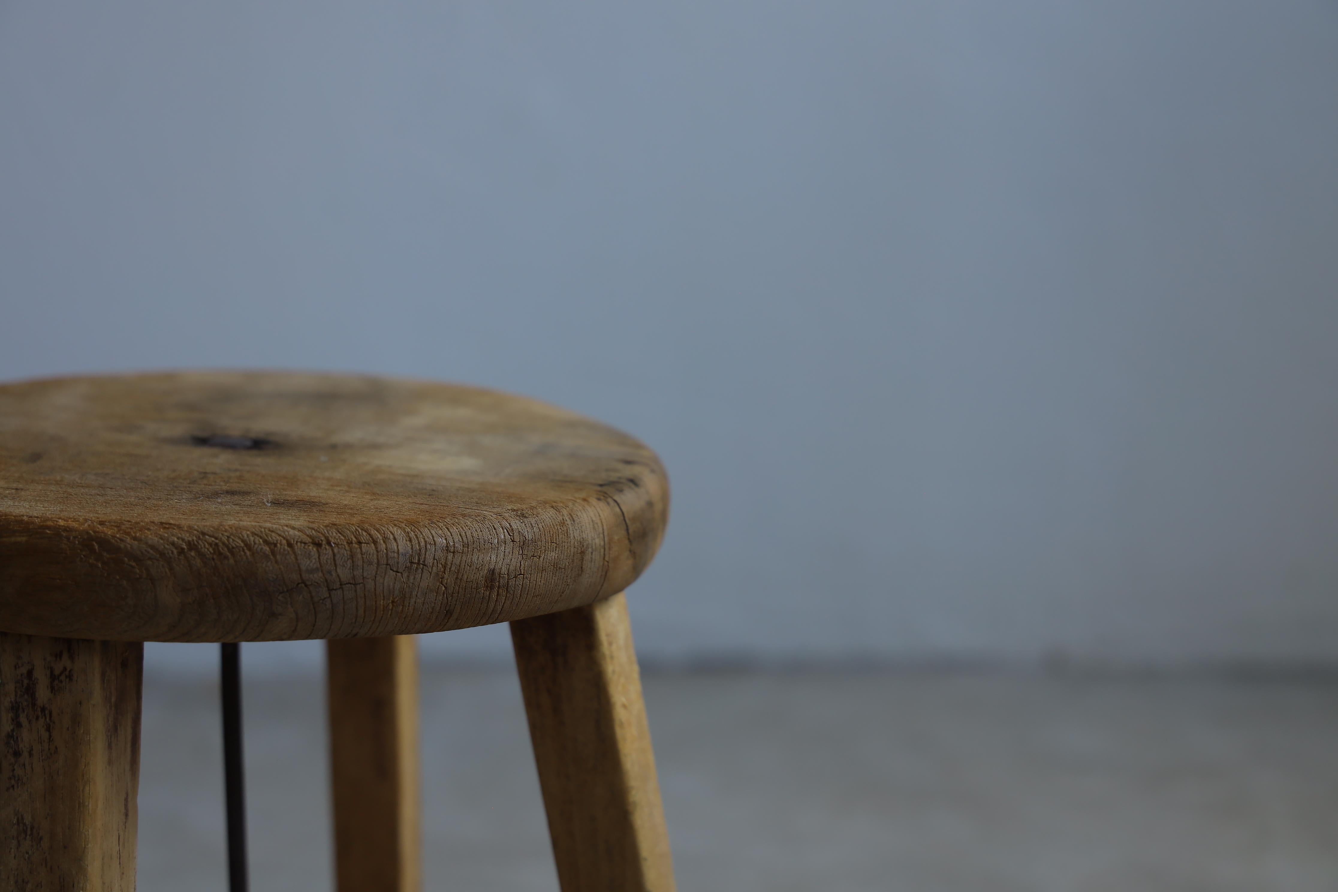 Primitive Japanese Wooden Stools, Wabi-Sabi Stool In Good Condition For Sale In Katori-Shi, 12