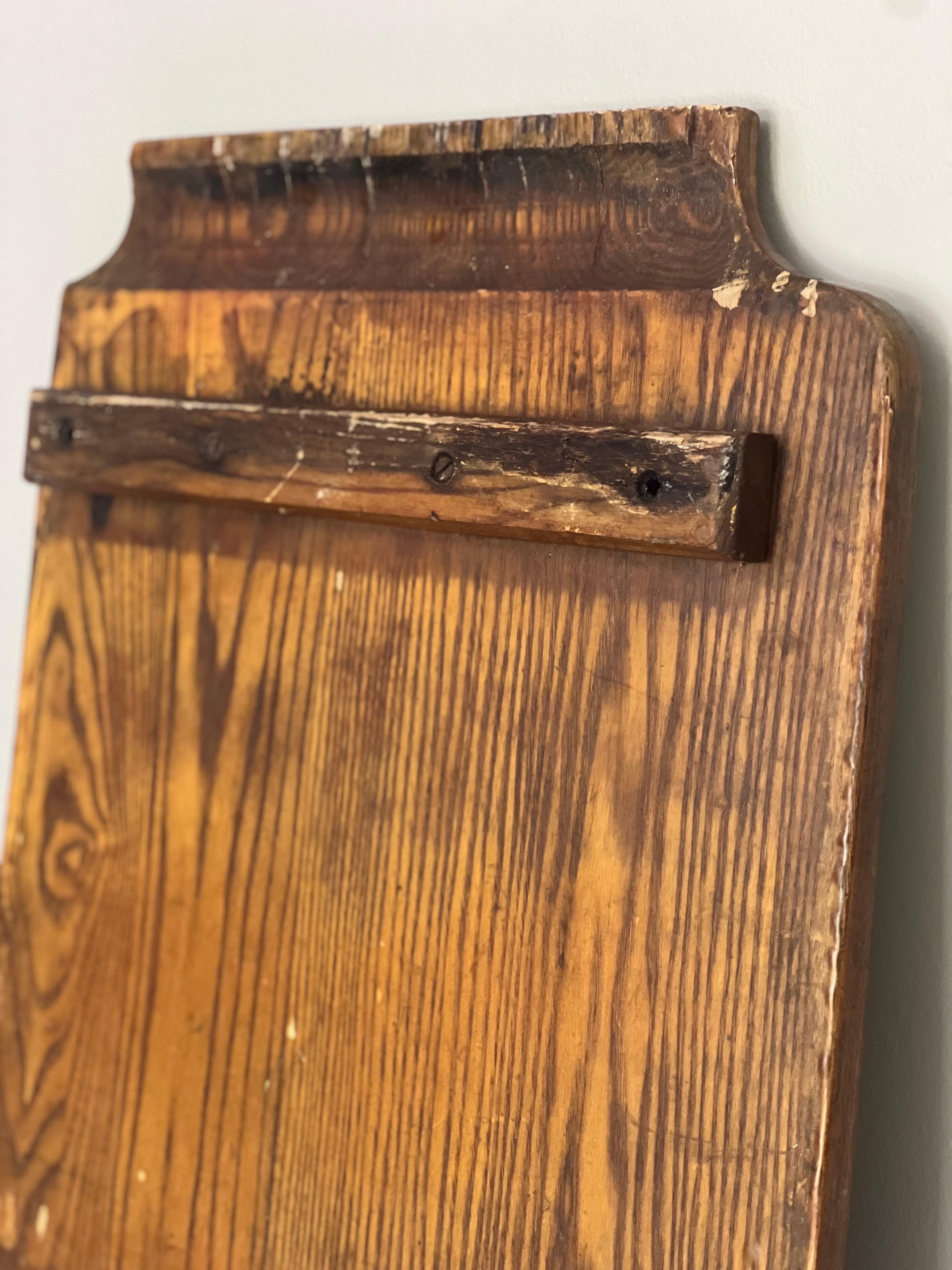 Großes handgefertigtes Primitive-Schubladenbrett aus massiver Eiche, spätes 19. Jahrhundert im Angebot 3
