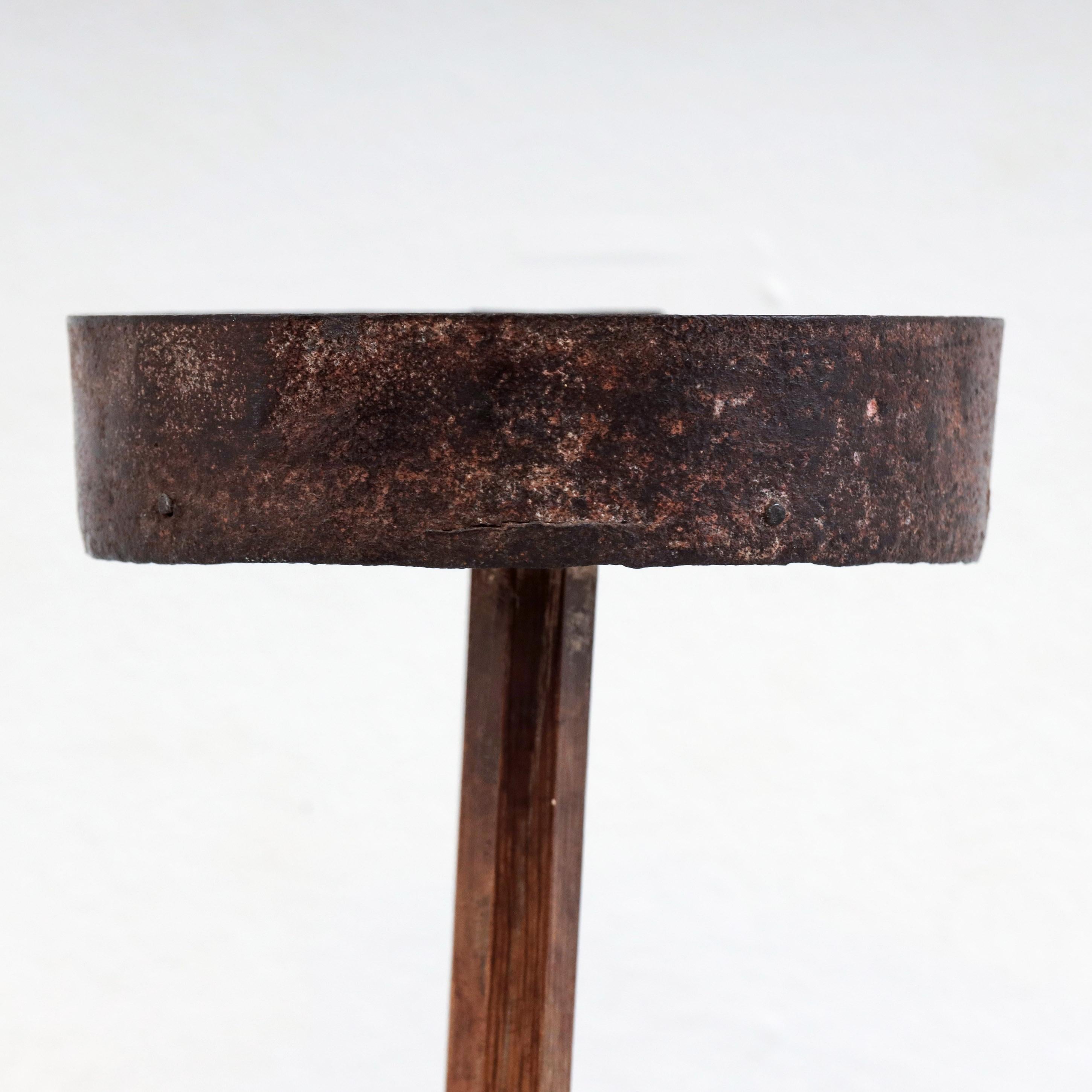 XVIIIe siècle Chandelier primitif de la fin du 18e siècle en vente