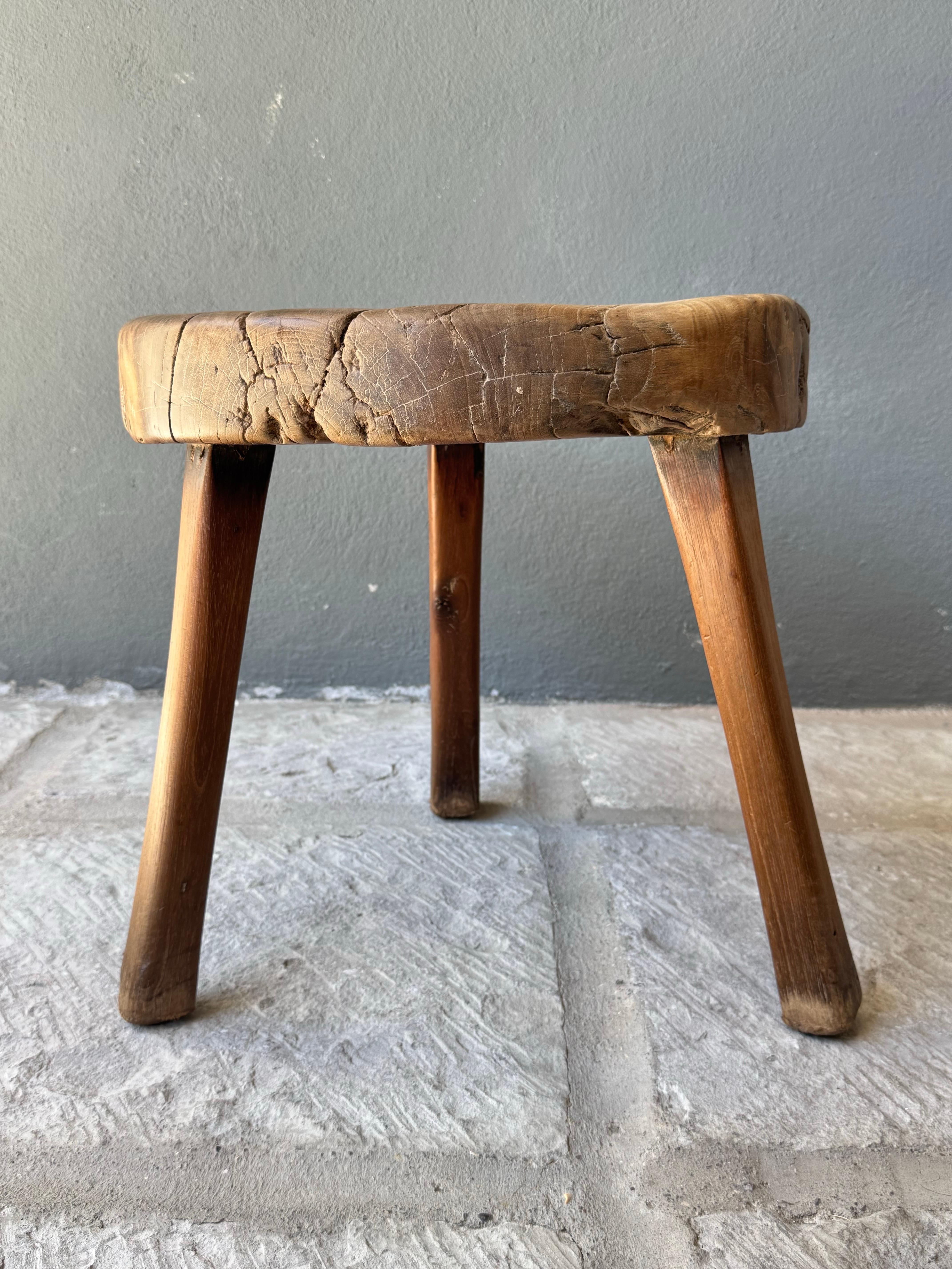 Primitive round table from Yucatan. Hand carved from a Mayan village in the 1970´s. Shows significant wear and patina through years of use. A first rate example of the 