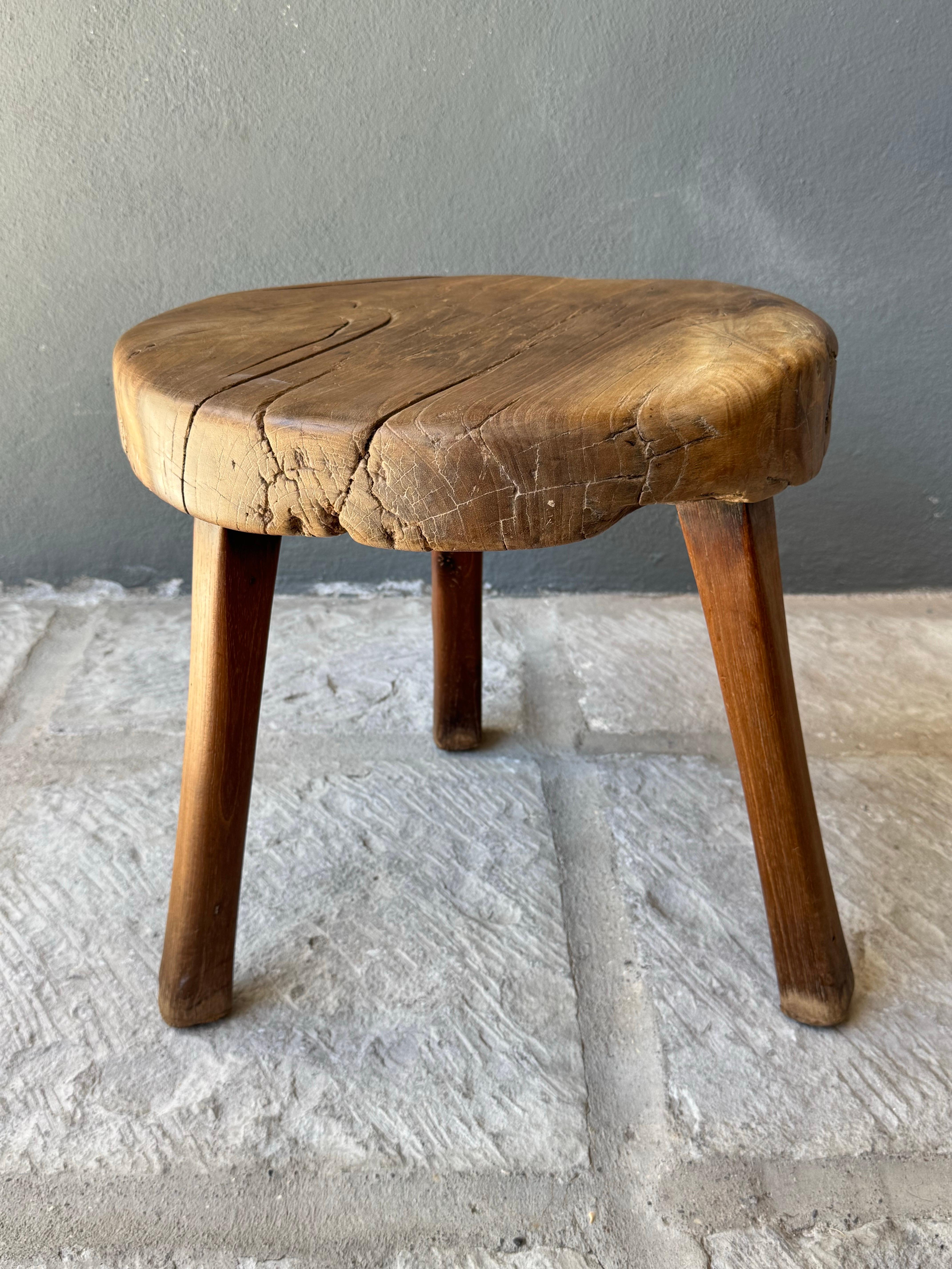 Late 20th Century Primitive Low Round Table From Yucatan For Sale