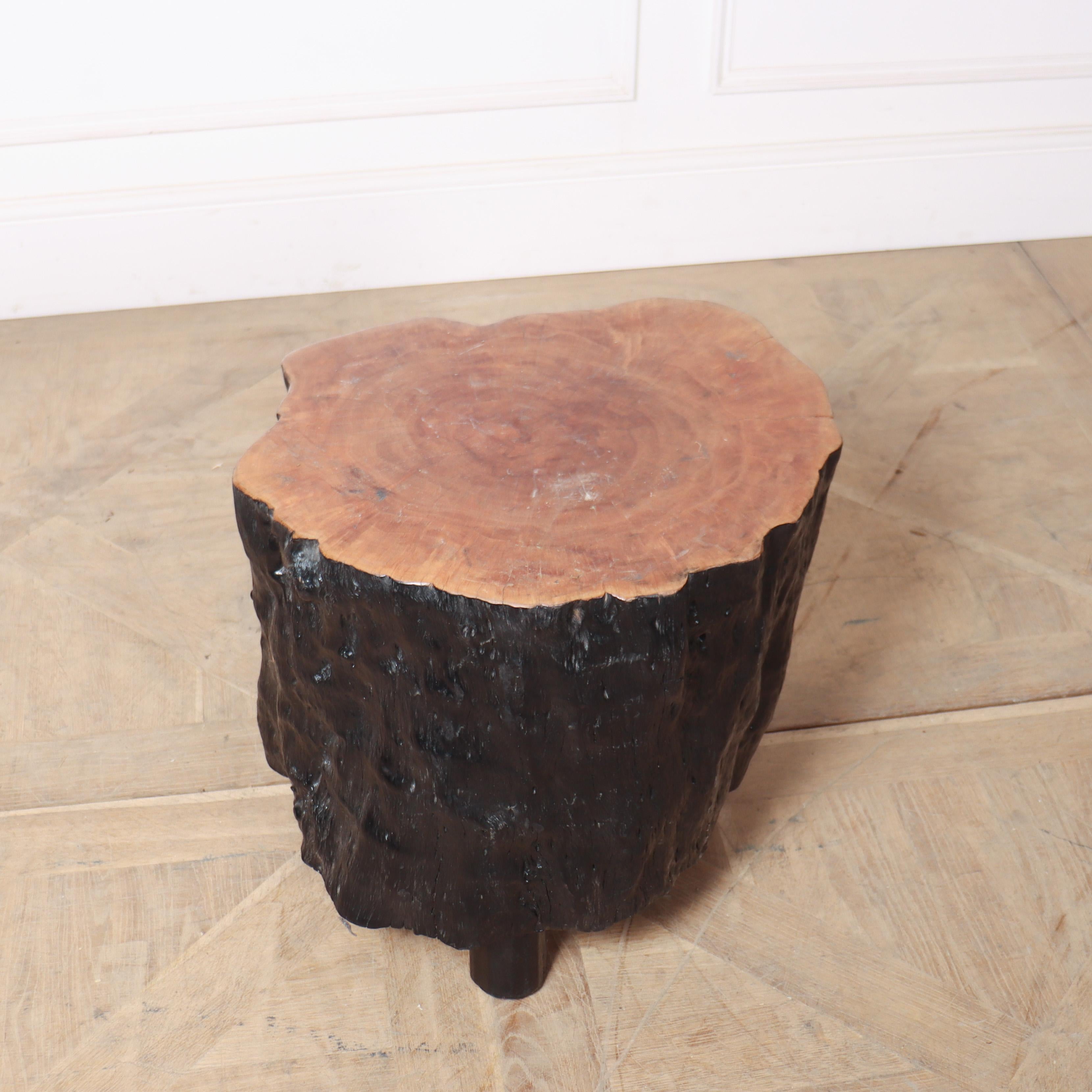 Primitive Lychee Side Table In Good Condition For Sale In Leamington Spa, Warwickshire