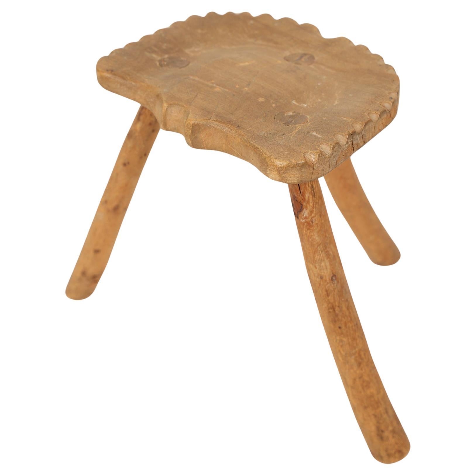 Tabouret de traite primitif 1930 en vente