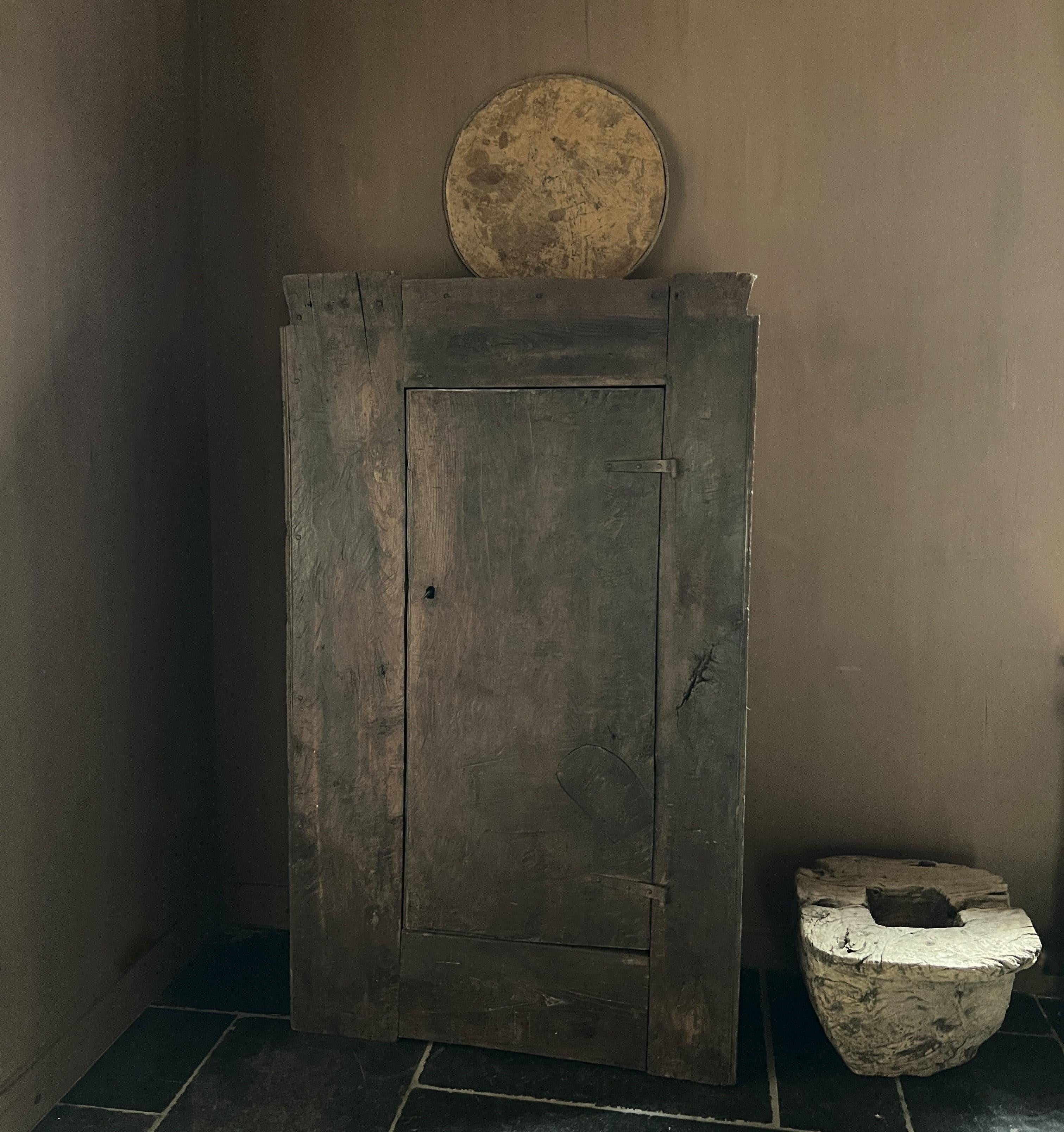 Armoire de montagne primitive 8
